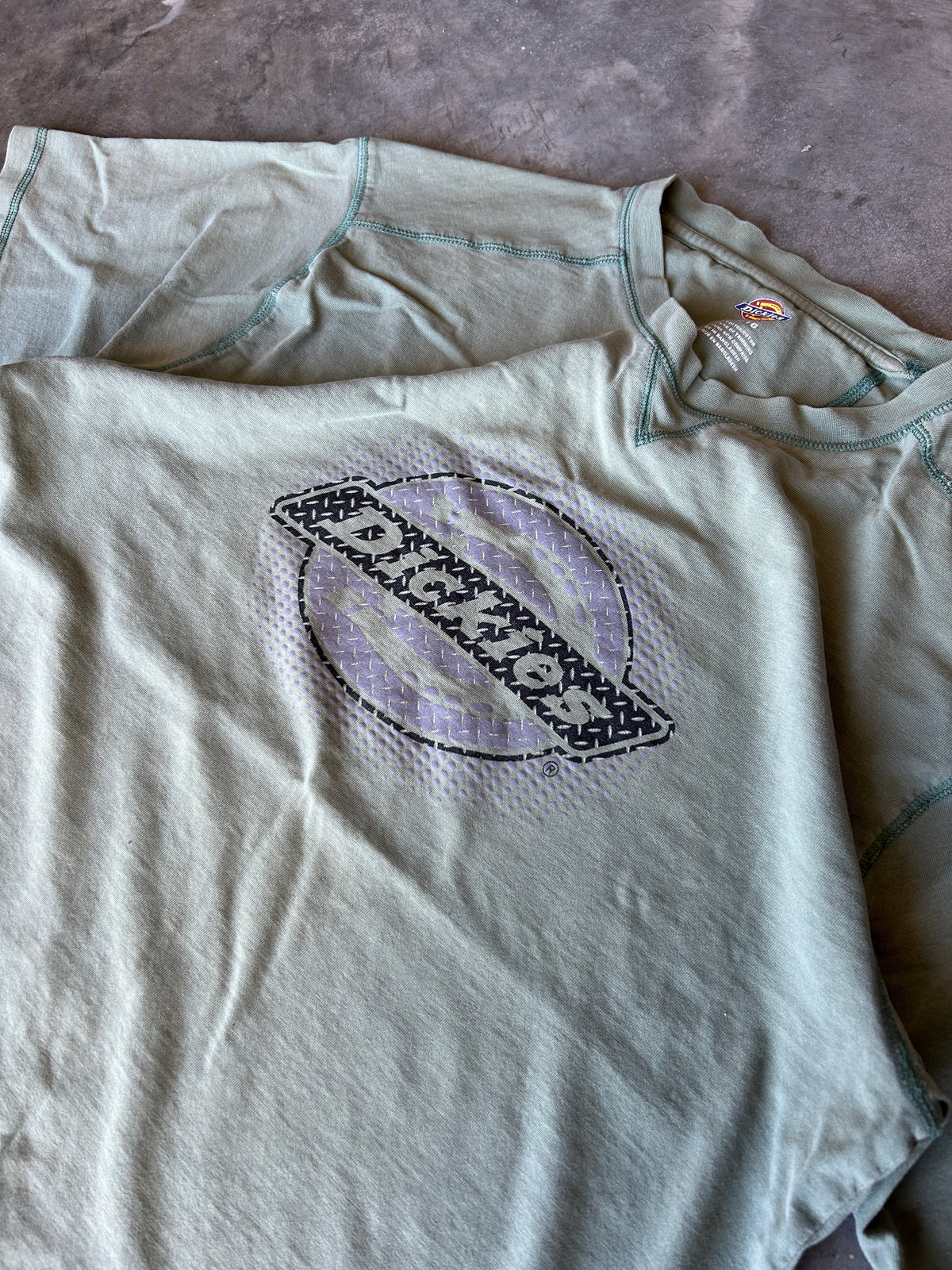 Dickies Faded Green Contrast Stitch Tee (XL)