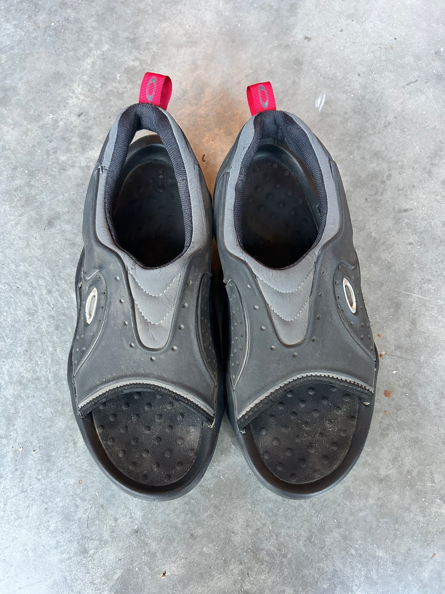 Rare Oakley Y2K Big Smoke Black Gorpcore Grunge Outdoor Sandals (10M)