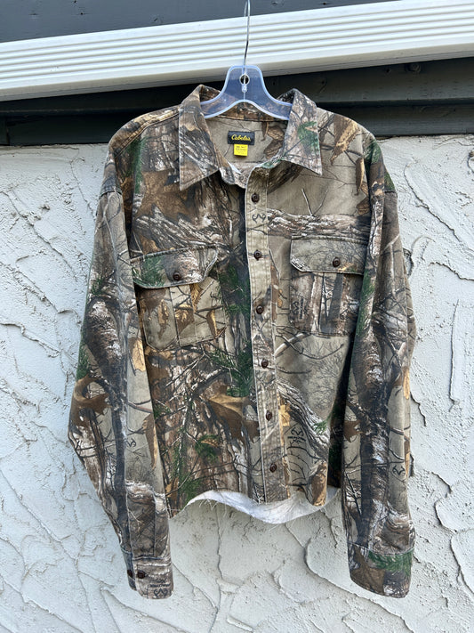 Cropped Cabelas Real Tree Button Up (2XL)