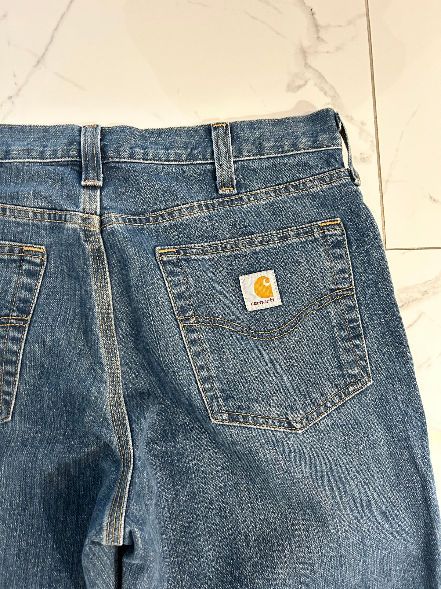 Relaxed Fit Carhartt Jeans (34x30)