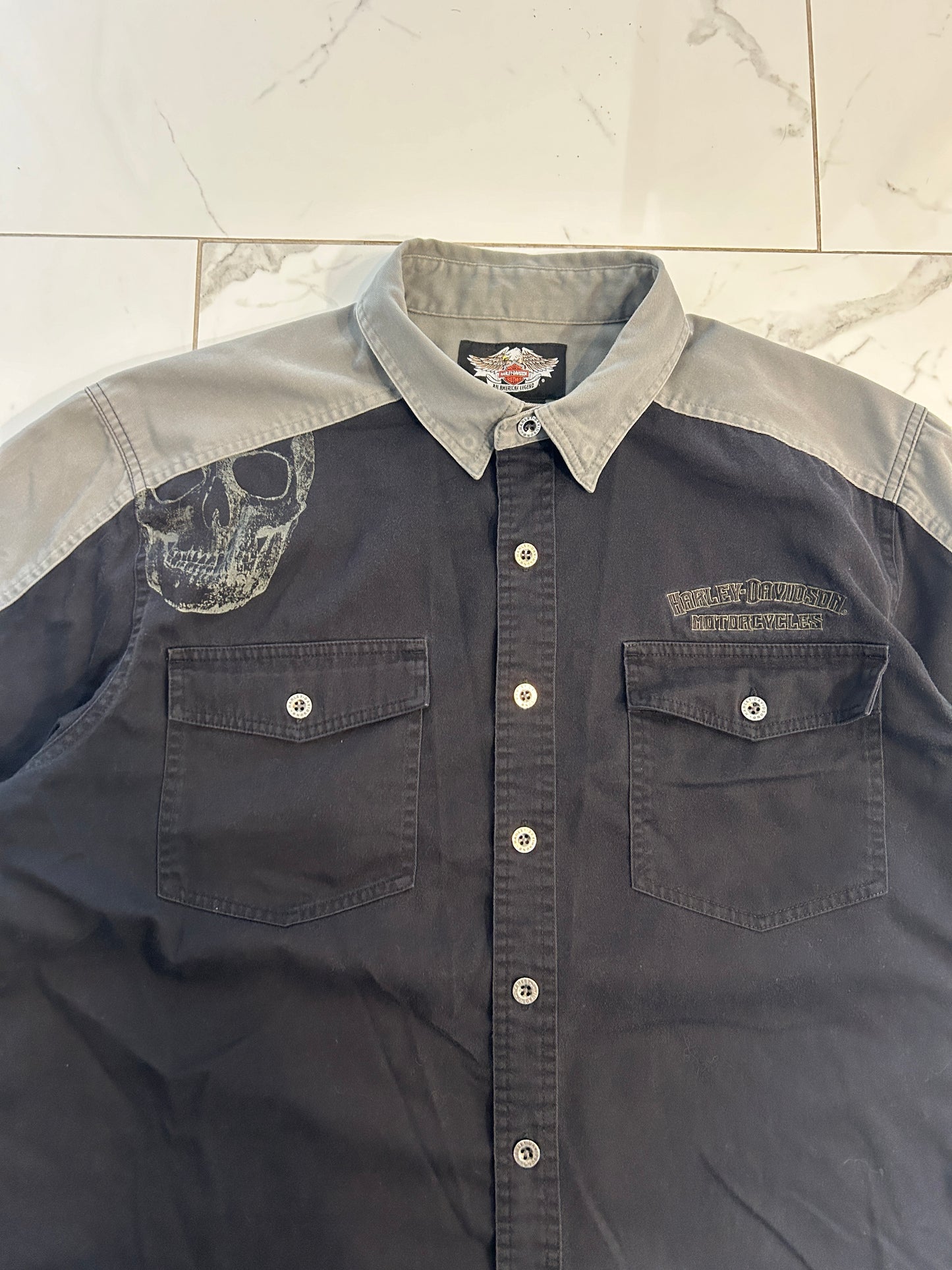 Harley Davidson Skull Button Down Shirt (XL)