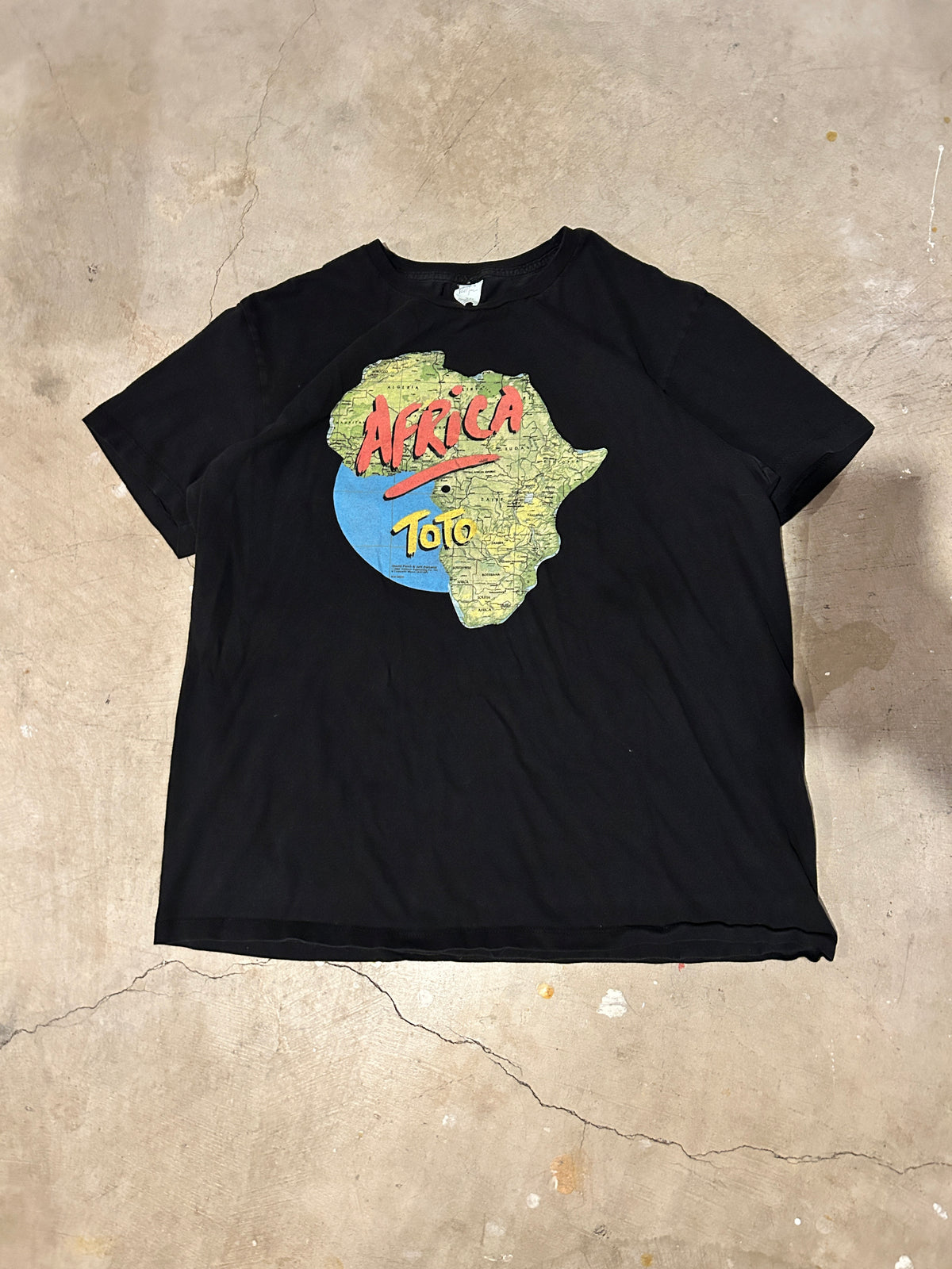 Vintage 1982 Africa Toto Tee (XL)
