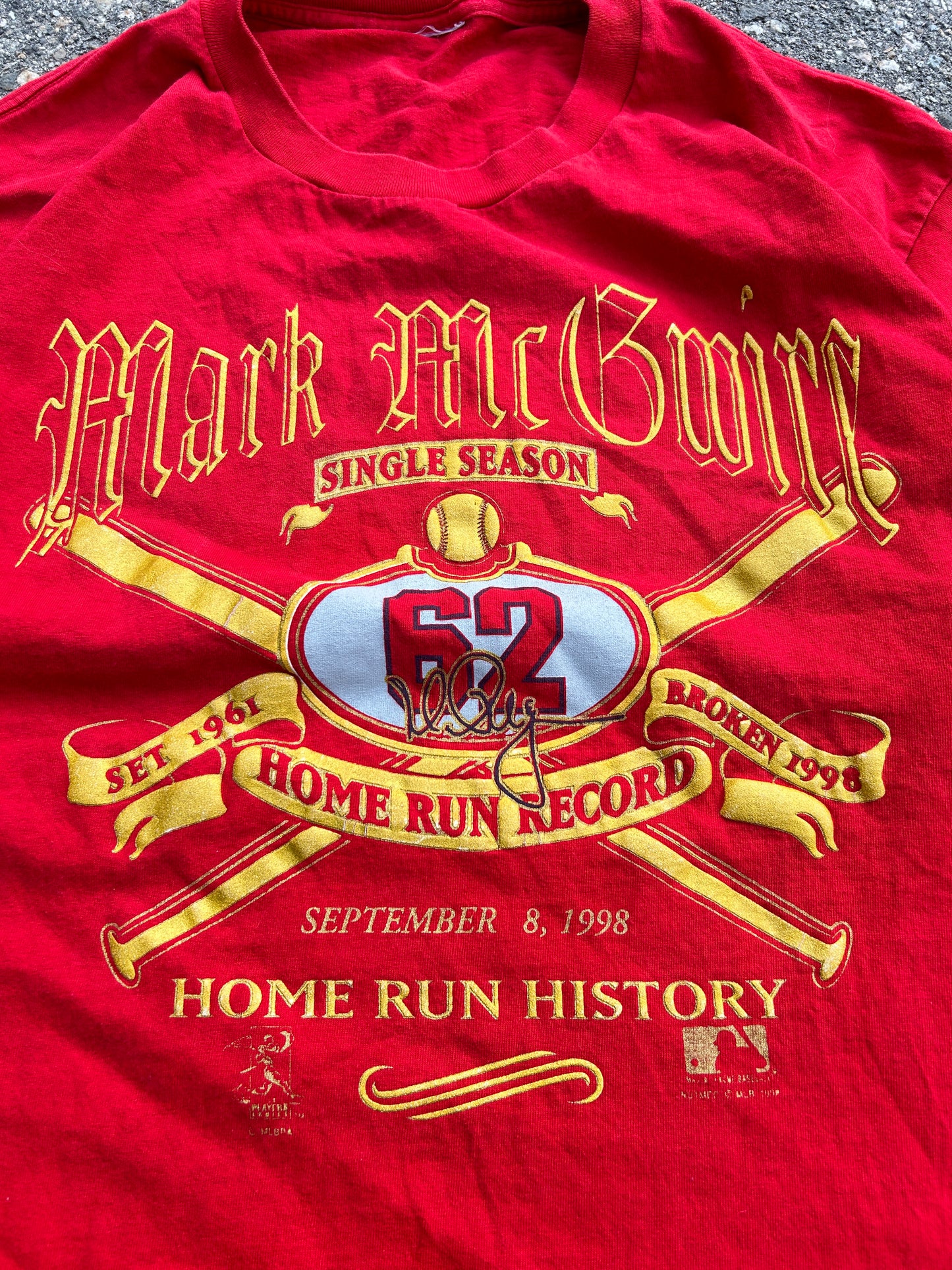 Vintage 1998 Mark McGuire Home Run History Tee (XL)