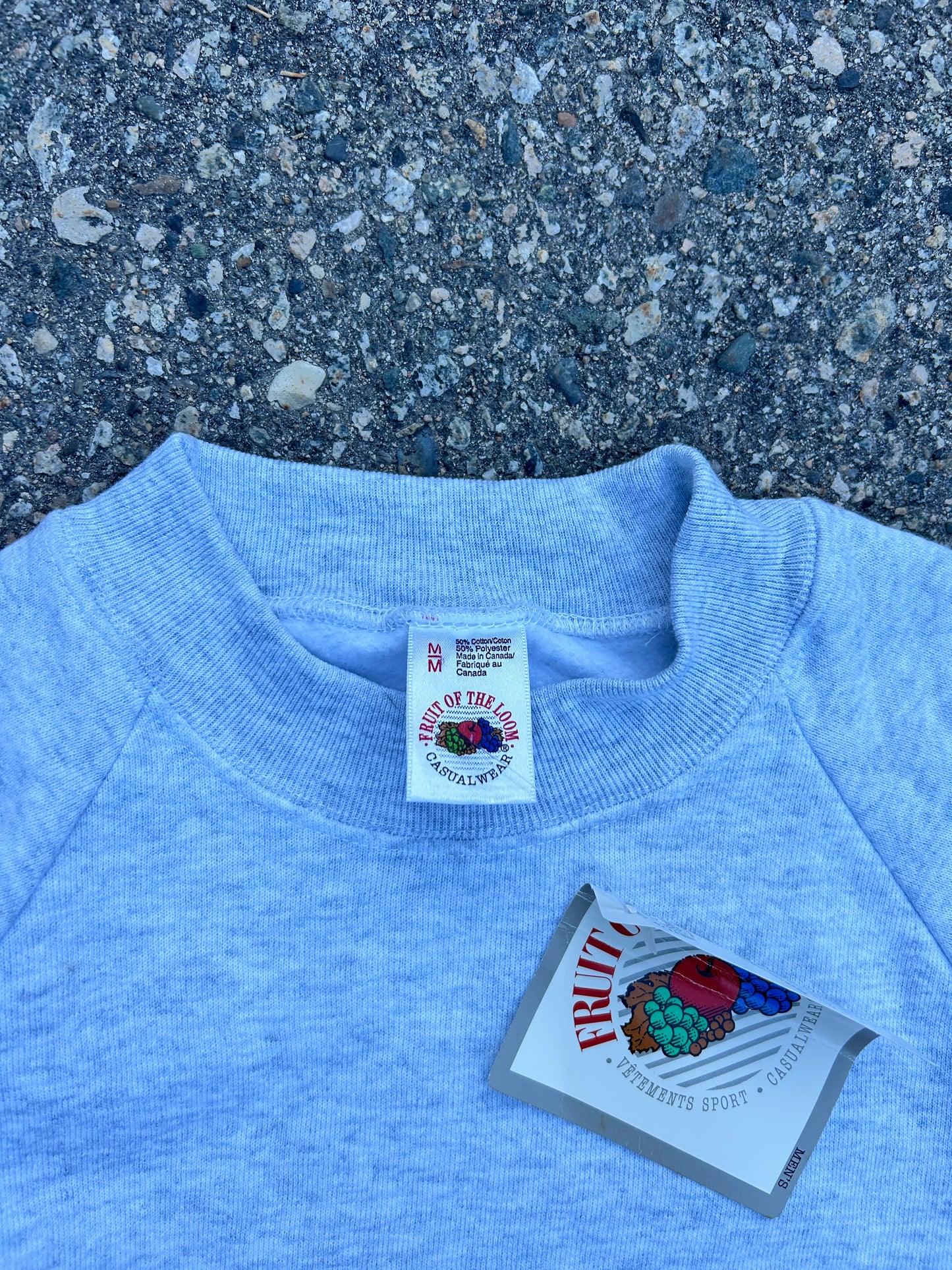 90’s DeadStock Fruit of the Loom Crewneck (M)