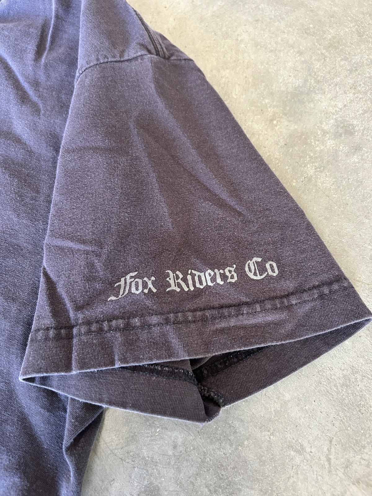 Y2K Fox Racing Red and White Logo Tee (L)