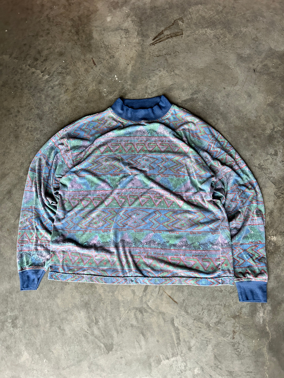 Vintage 80’s Faded Aztec Print Mock Neck LS (XL)