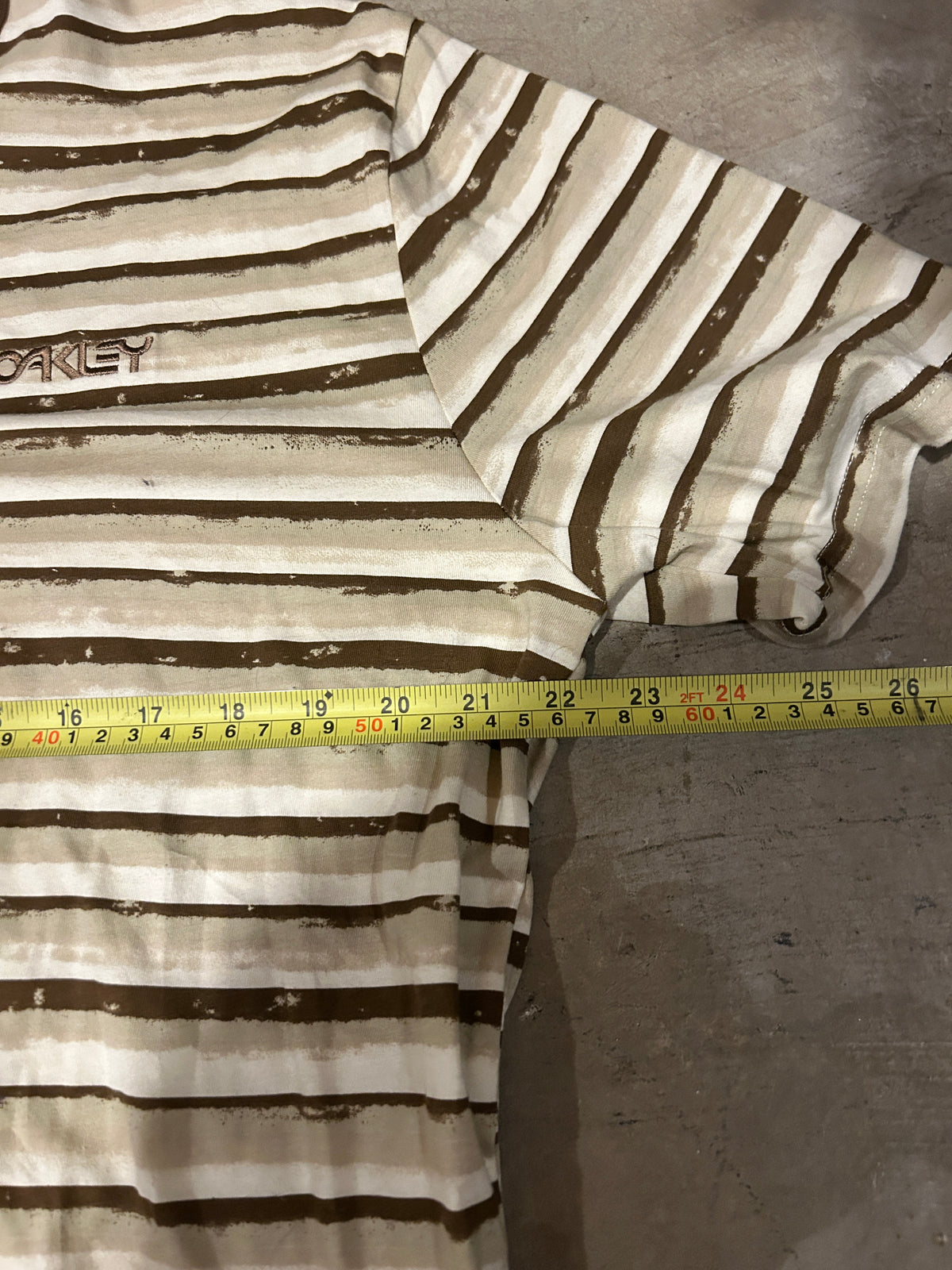 Oakley Brown and Tan Striped Tee NWT (L)