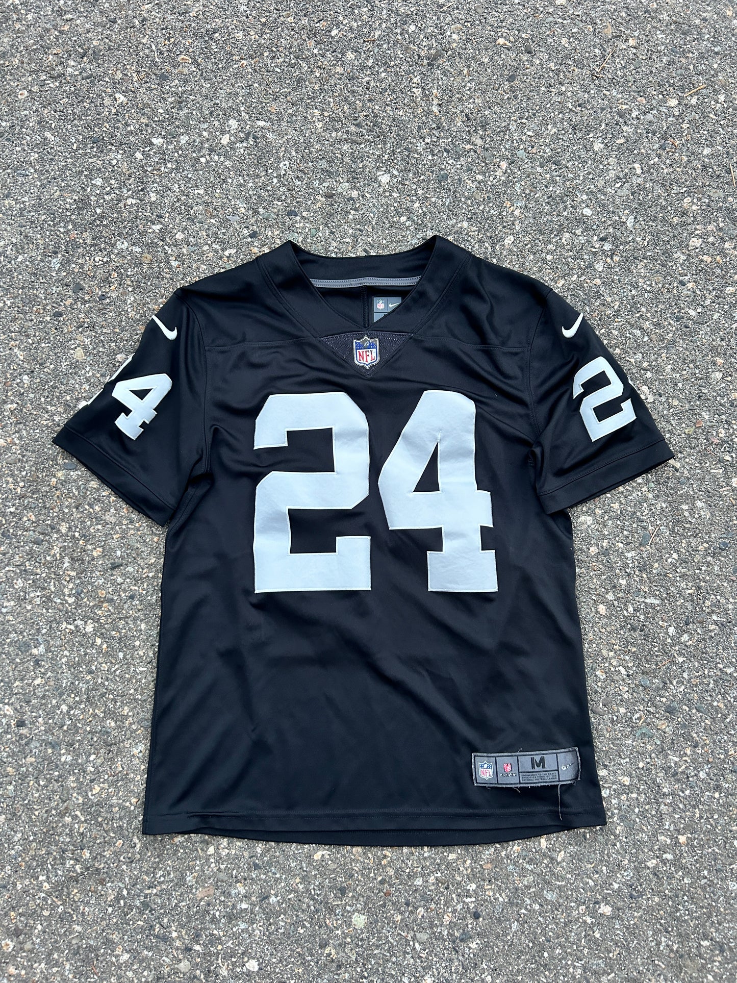 Black Nike Marshawn Lynch Raiders Jersey (M)