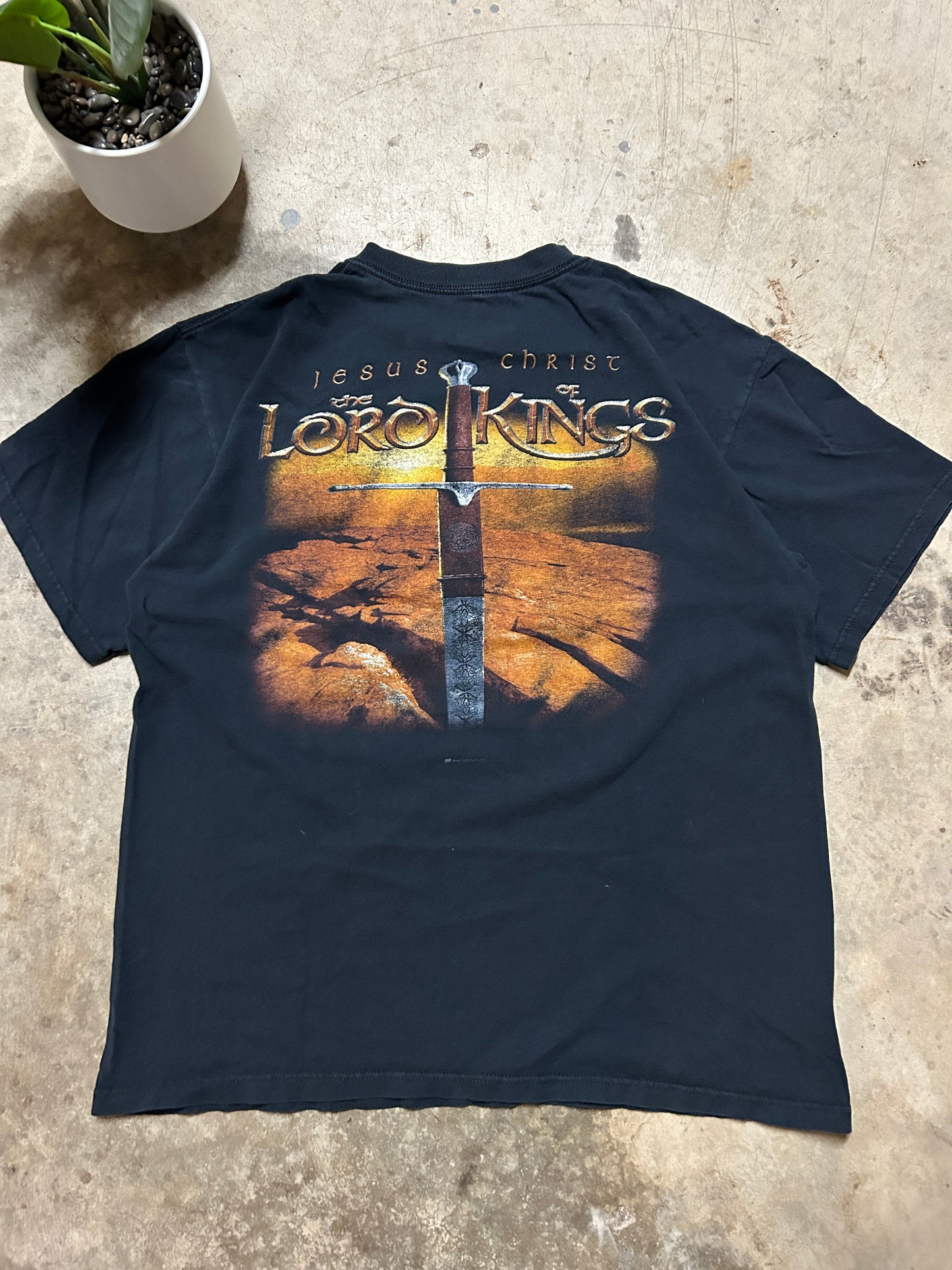 Vintage Jesus Lord of The Rings Parody Tee (M)