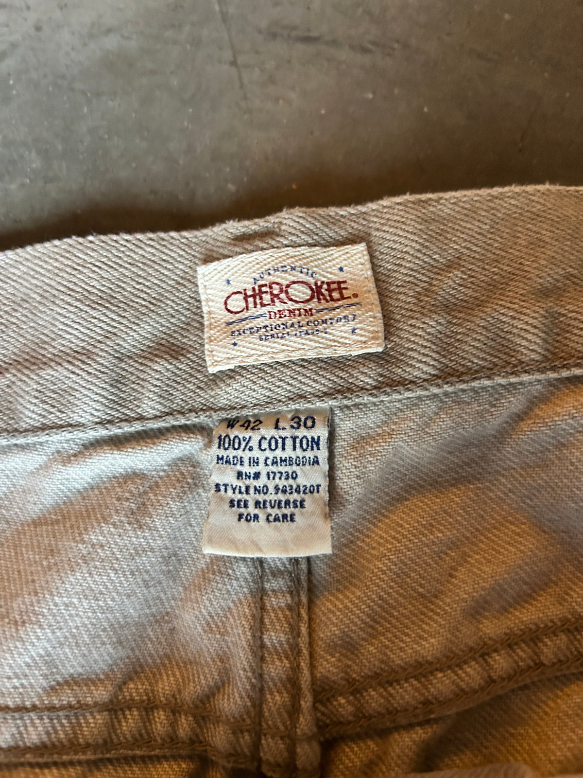 Vintage Cherokee Beige Jeans (38x30)