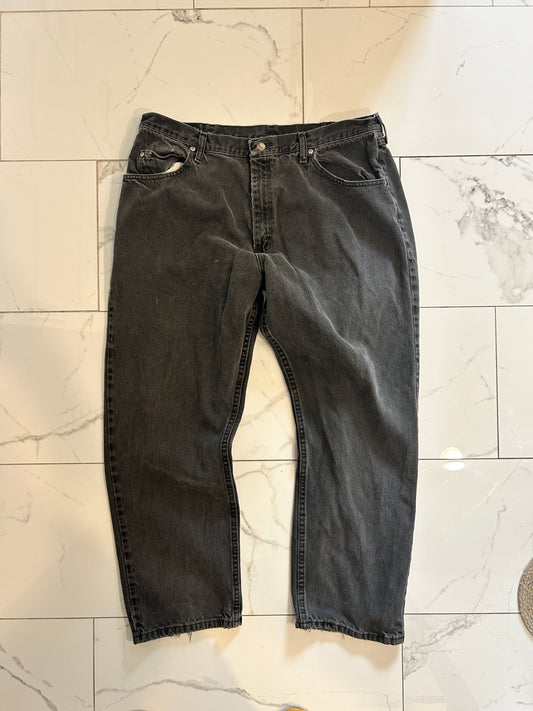 Black Faded Wrangler Jeans (40x30)