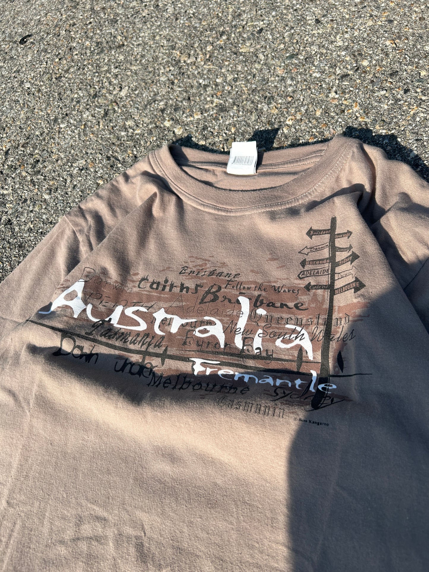 Vintage Australia Spellout Tee (L)