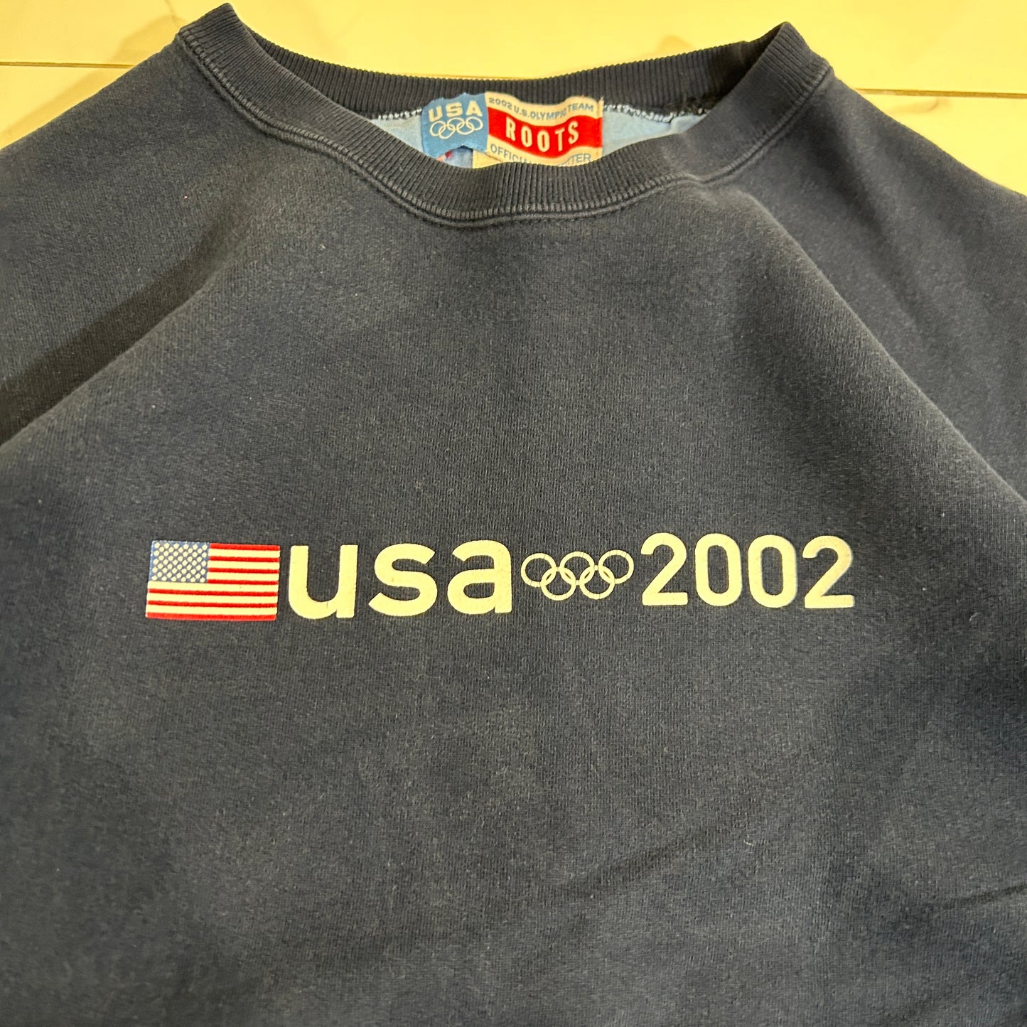 Vintage Roots 2002 USA Olympics Crewneck (2XL)