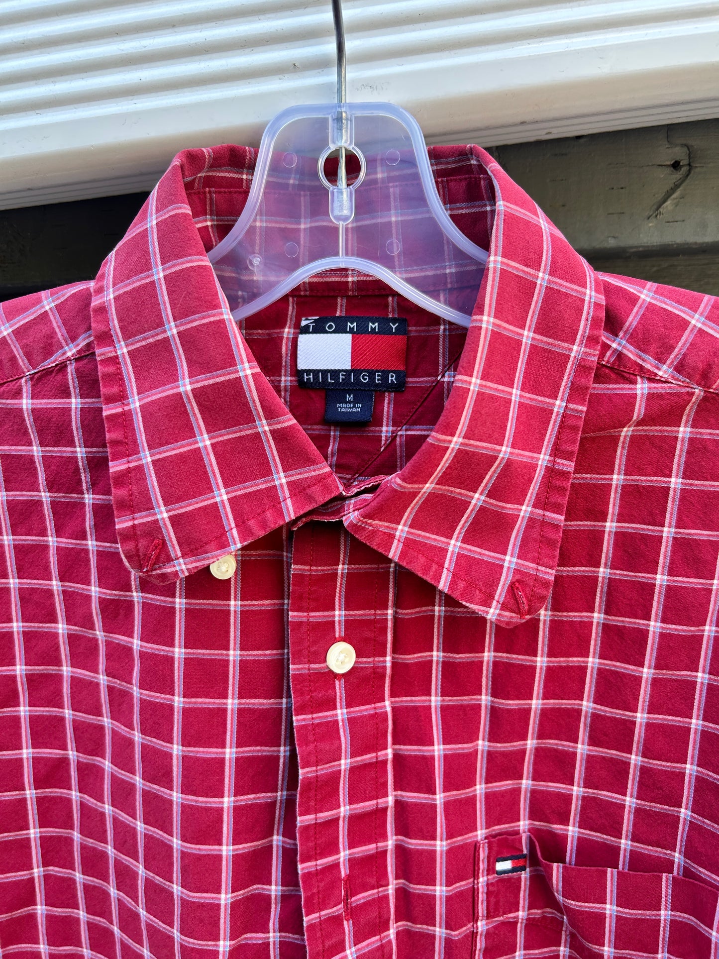 Cropped Red Tommy Hilfiger Button Up (M)