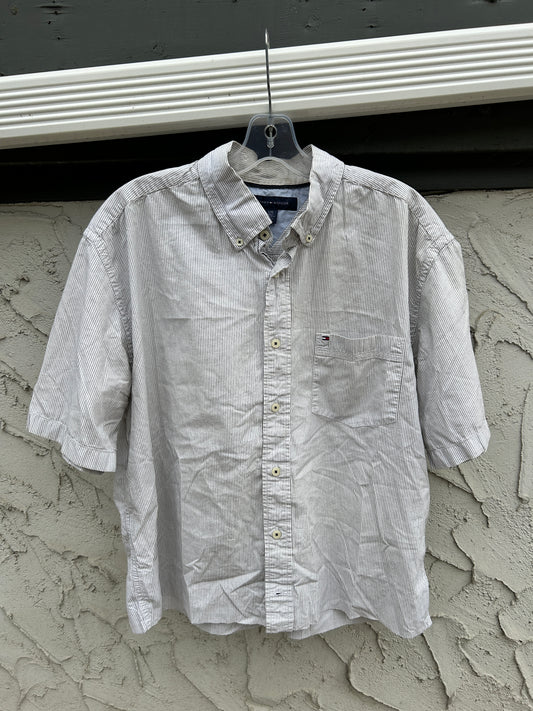 Cropped Tommy Hilfiger Button Up (L)