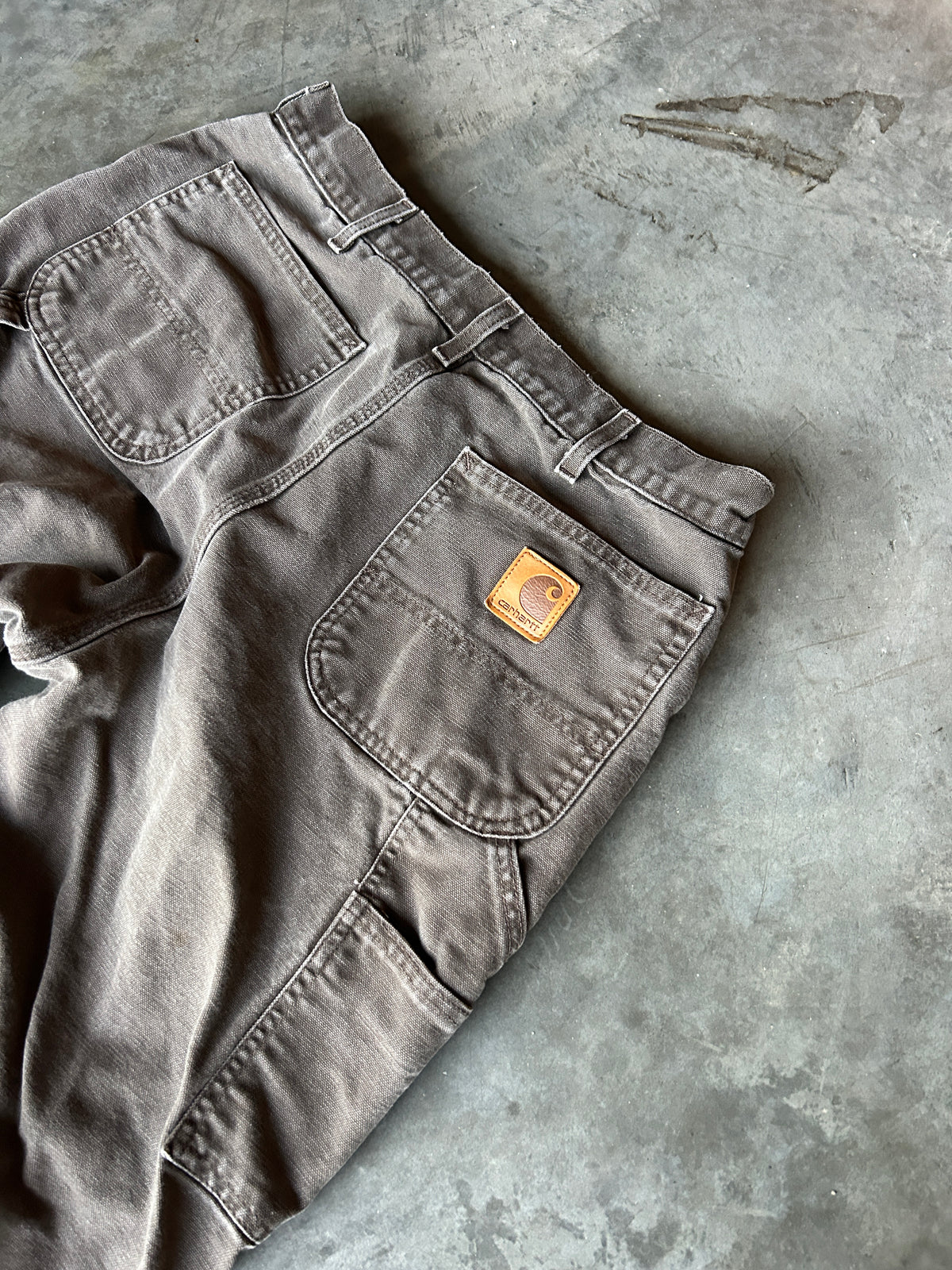 Vintage Faded Brown Carhartt Dungarees (34x30)