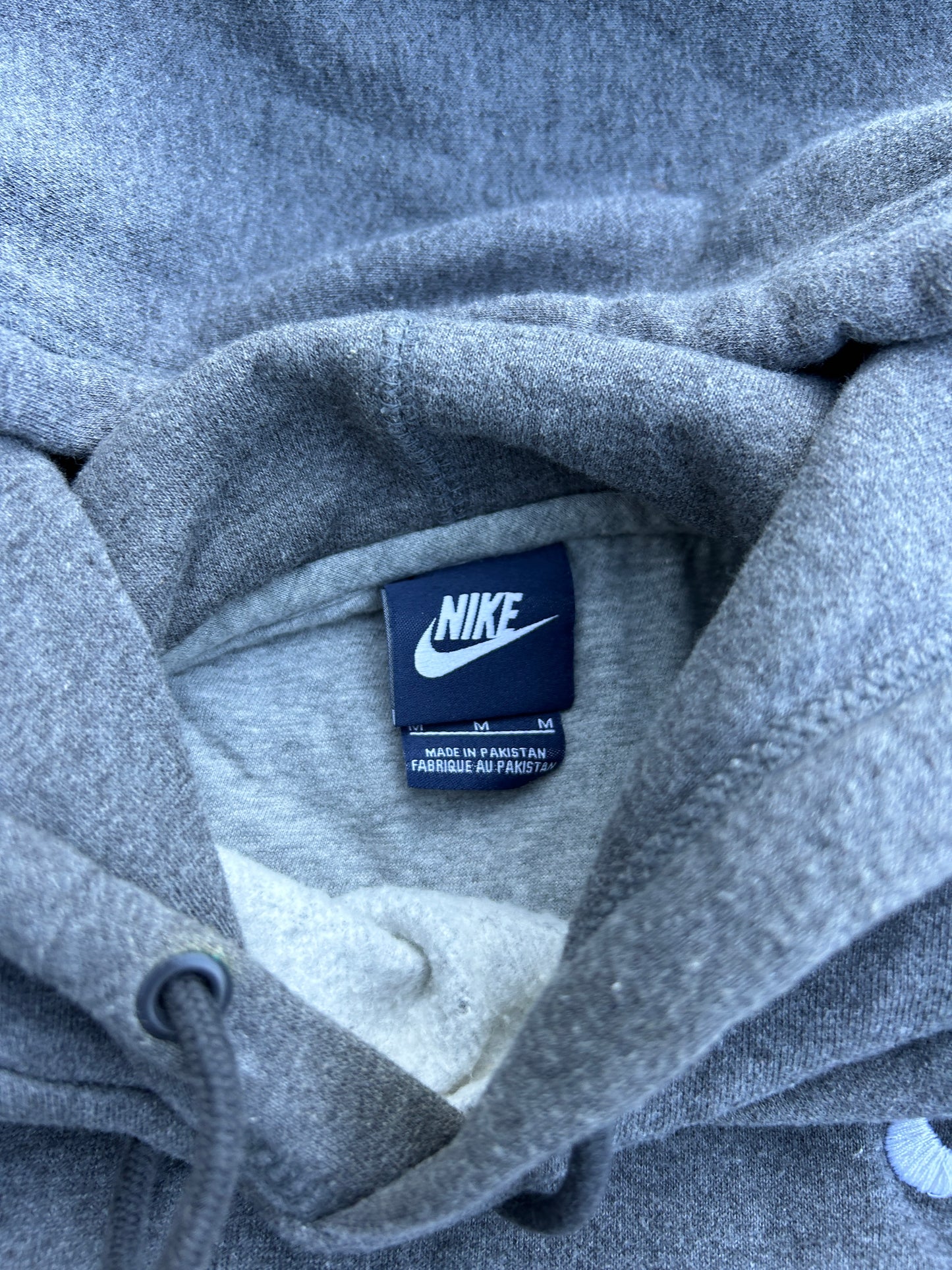 Vintage Grey Nike Pullover Hoodie (M)