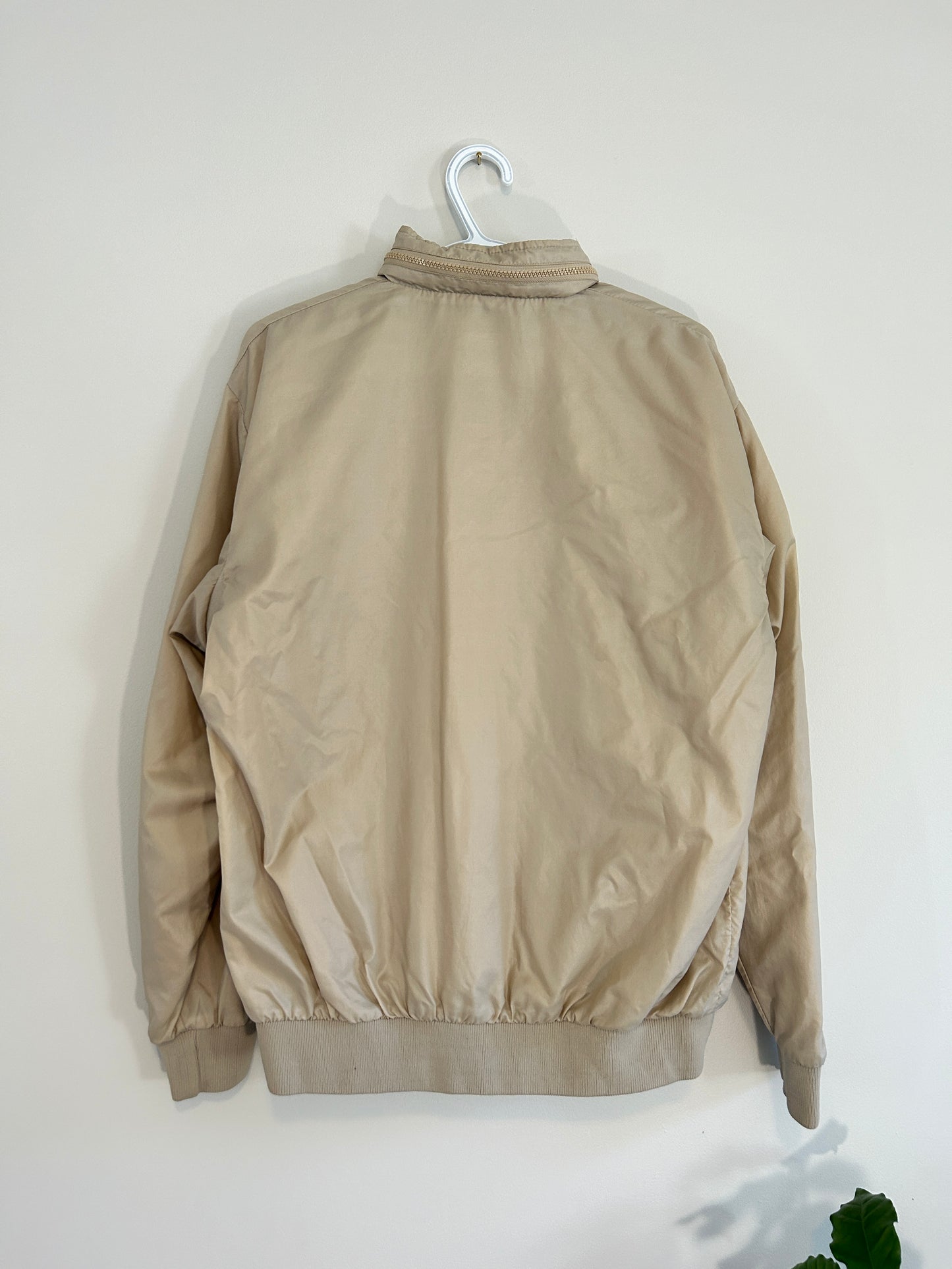 Morningstar Windbreaker (M)