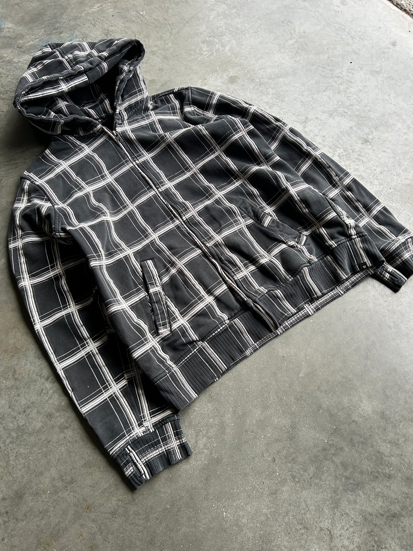 Y2K Hurley Black & White Plaid Striped Zip Hoodie (M)
