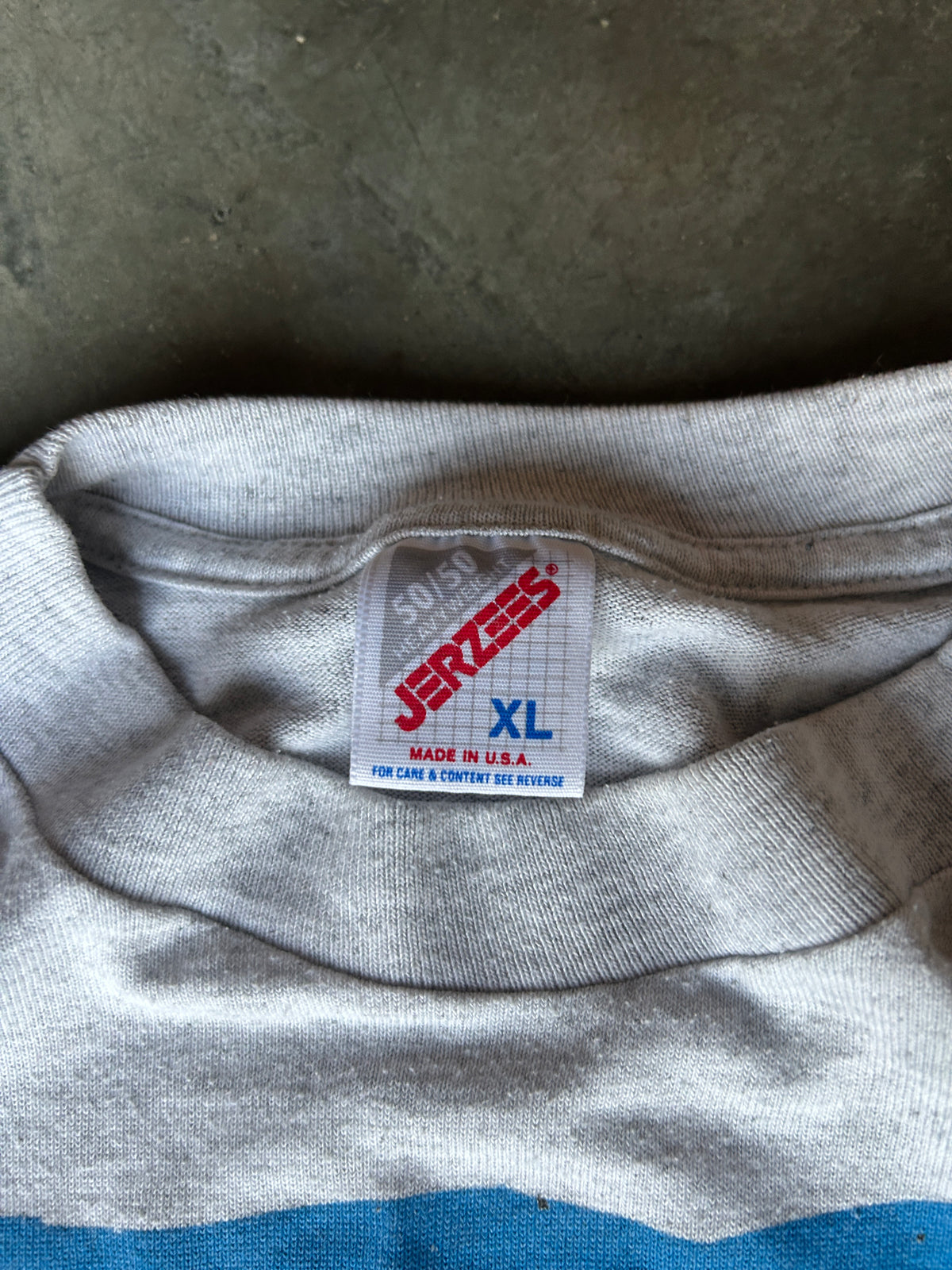 Vintage 1993 Bloom Day Running Tee (XL)