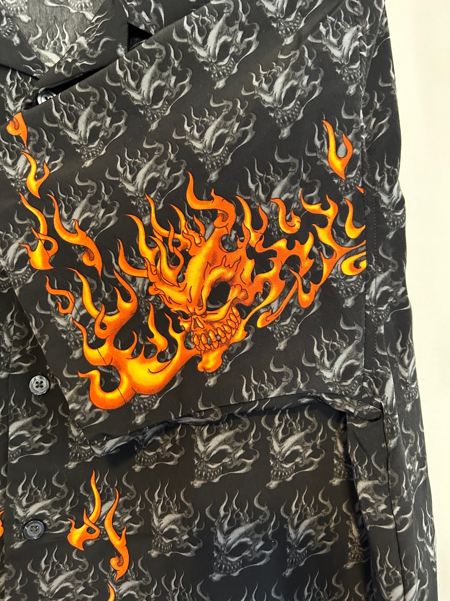 R2 Flame Skull Button Up (XL)