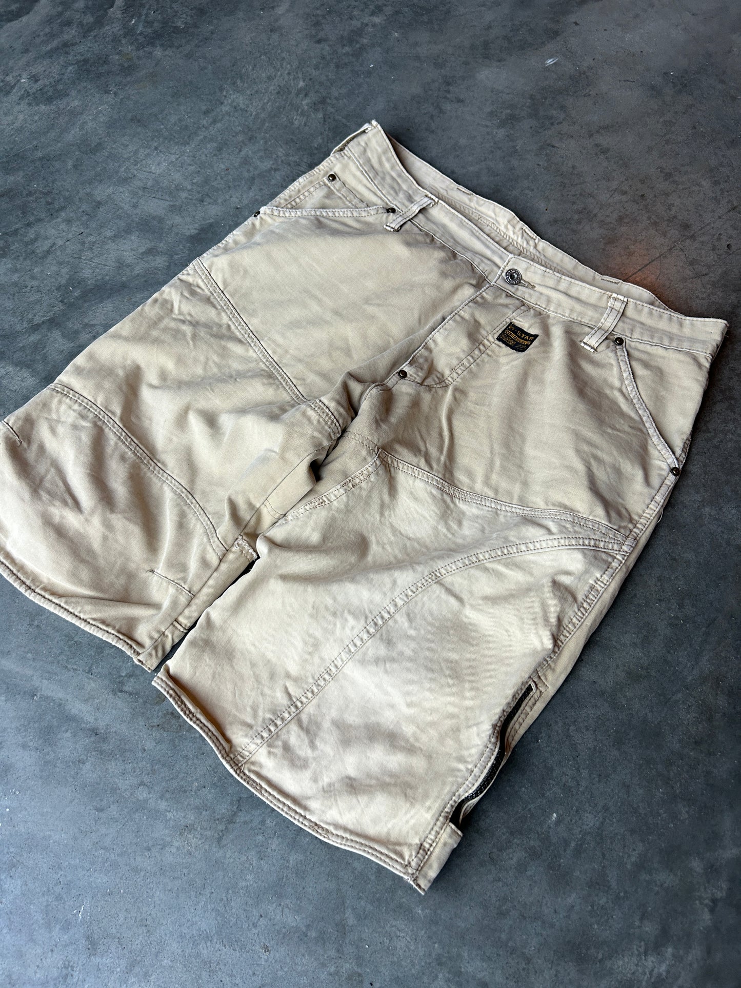 Y2K GStar Tan Cargo Shorts (36W)