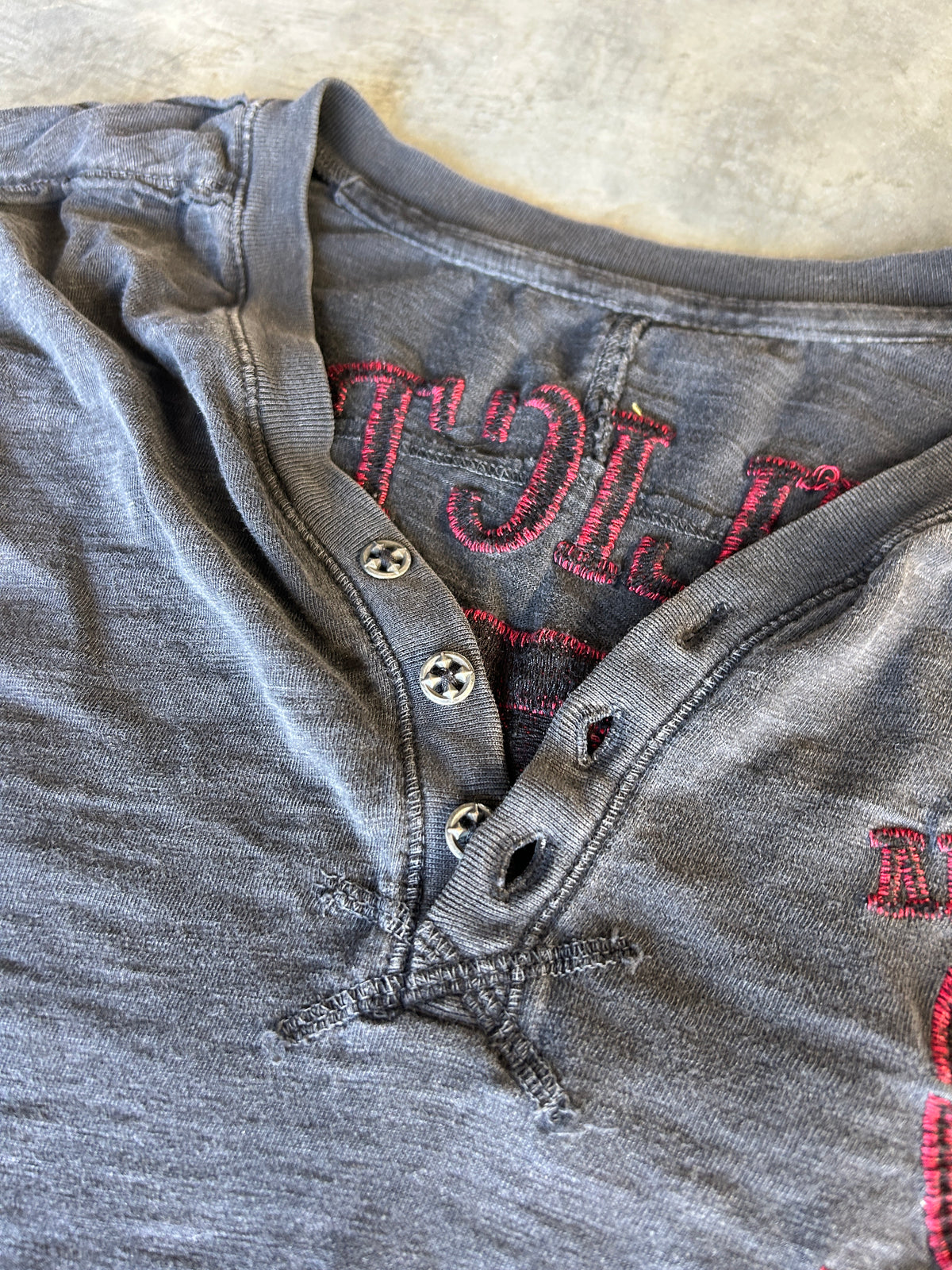 Y2K Faded Affliction Henley Shirt (L)