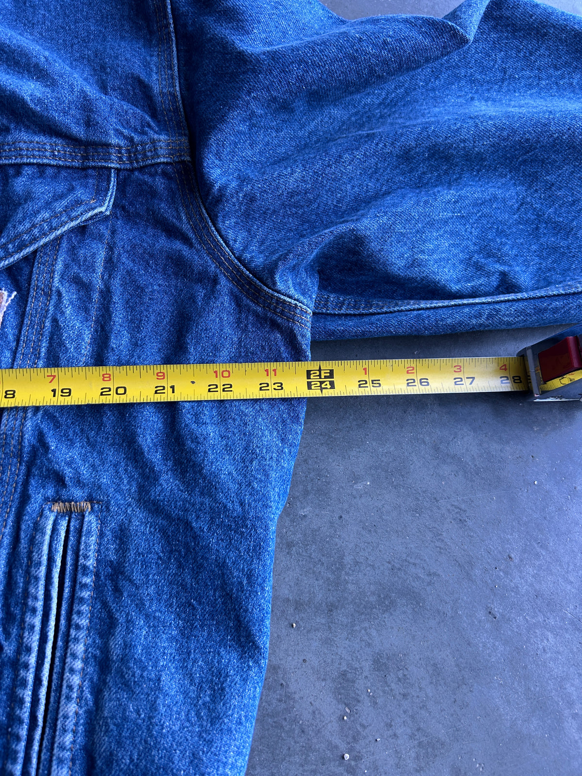 Vintage Carhartt J12 DST Denim Jacket (M)