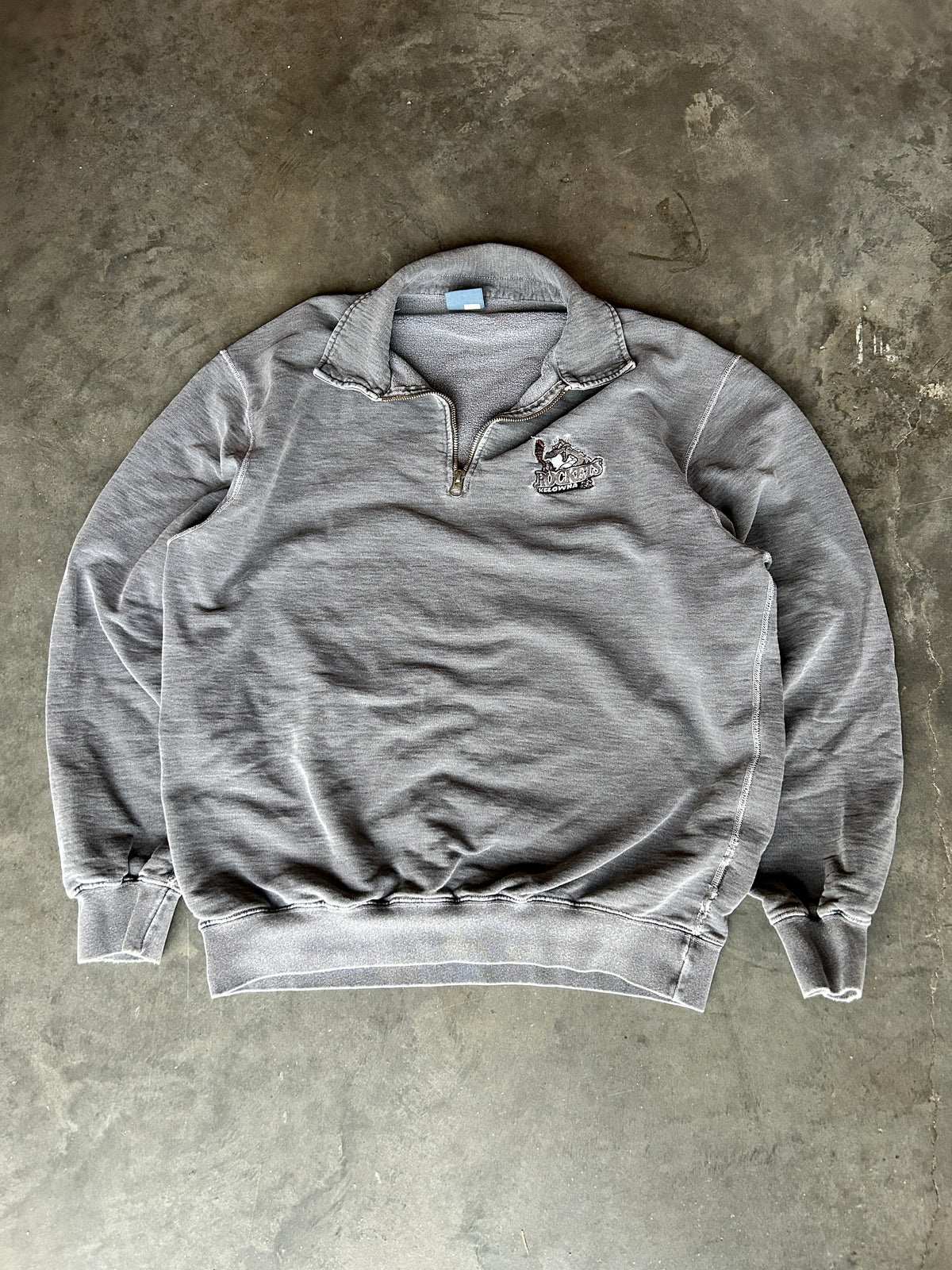 Grey Stonewash Kelowna Rockets Quarterzip (L)