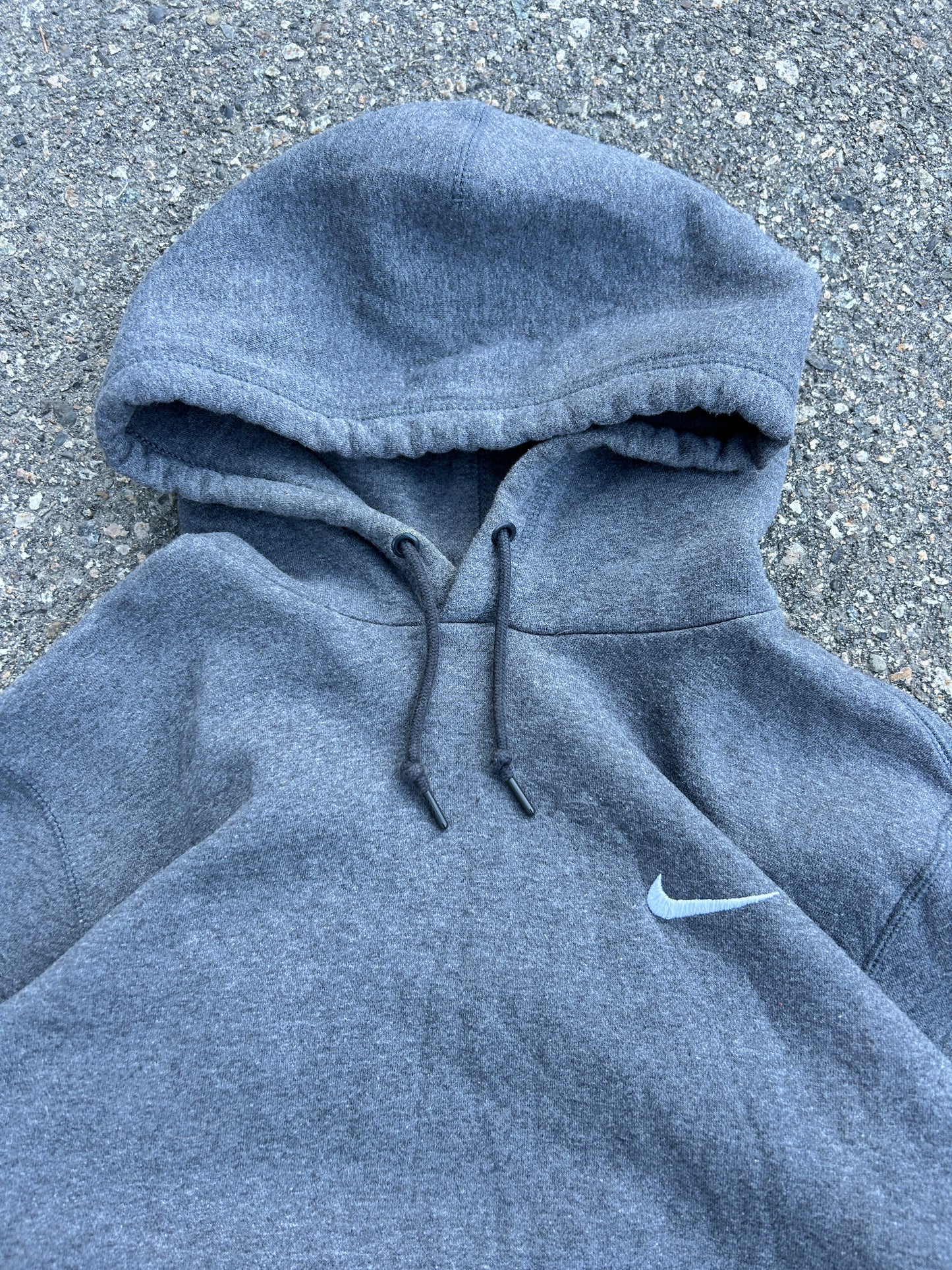 Vintage Grey Nike Pullover Hoodie (M)