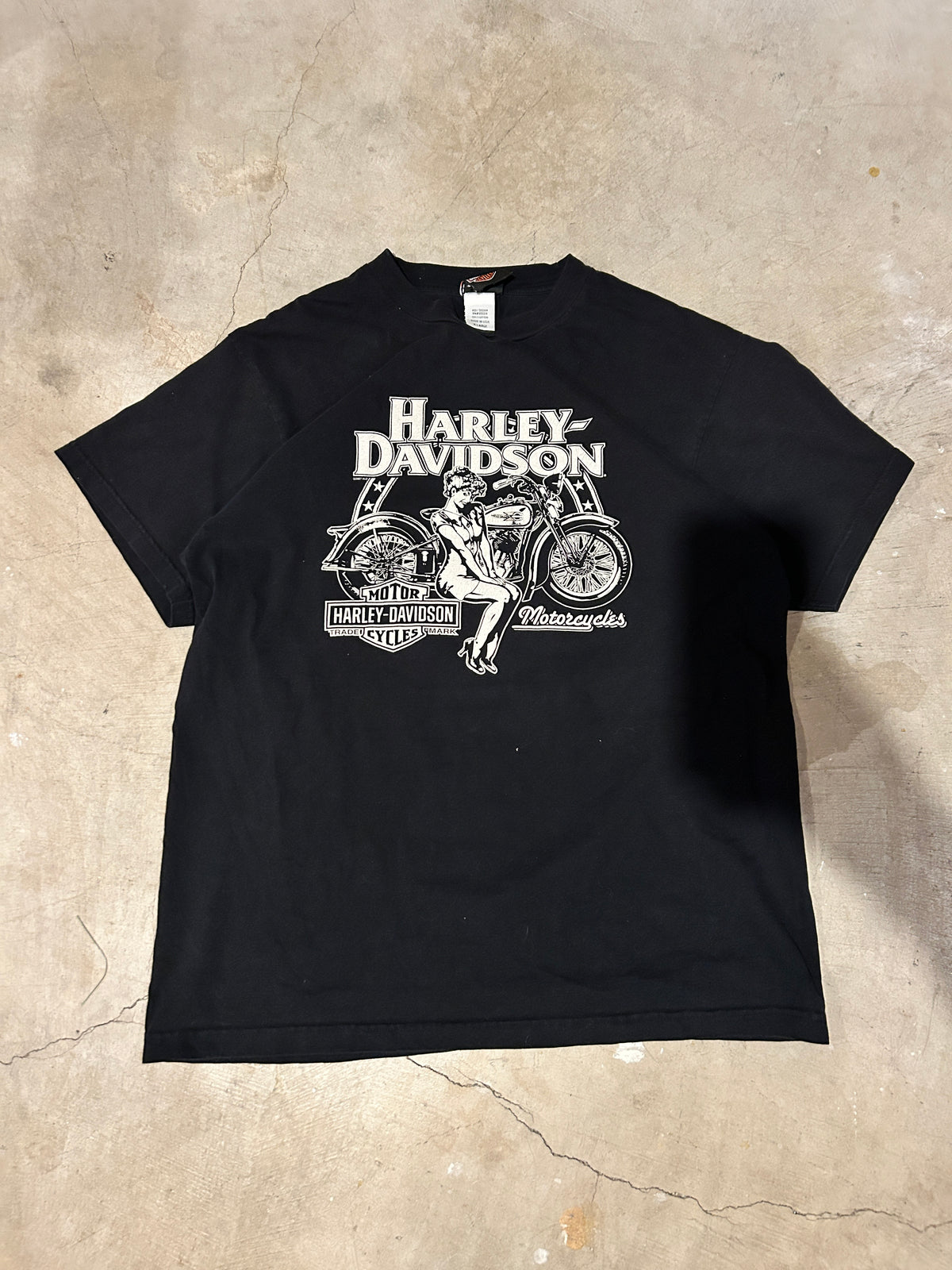 Vintage Black Harley Davidson Yucca Valley Tee (XL)