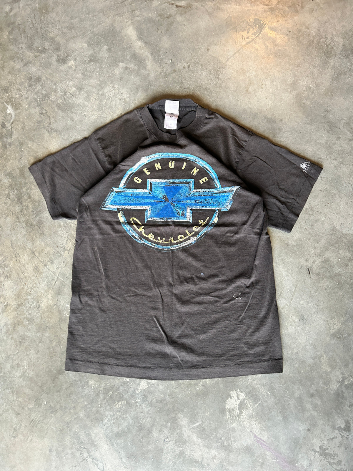Vintage 90’s Lightning Blue Chevy Logo Tee (M)