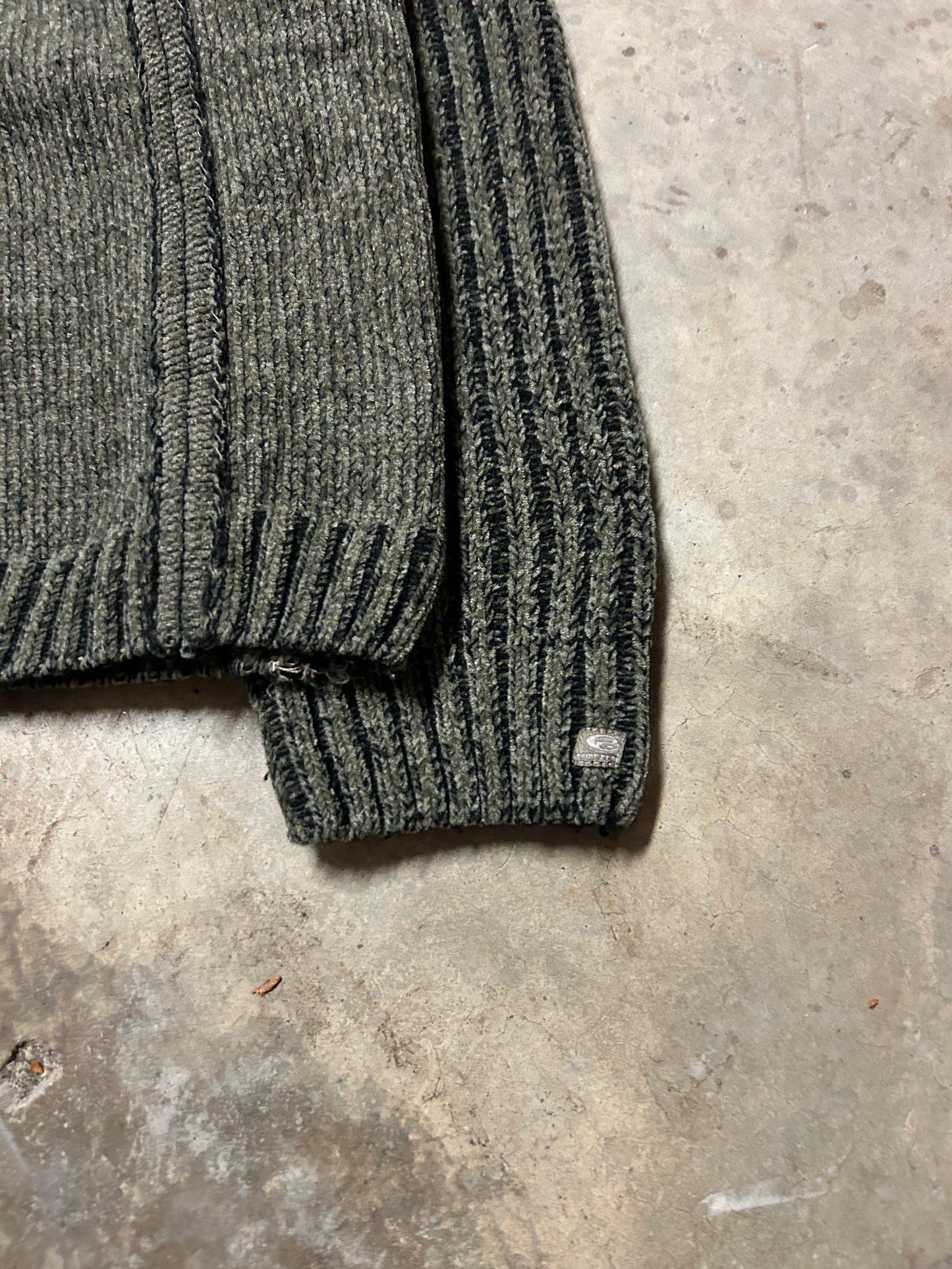 Vintage Point Zero Knit Sweater (L)