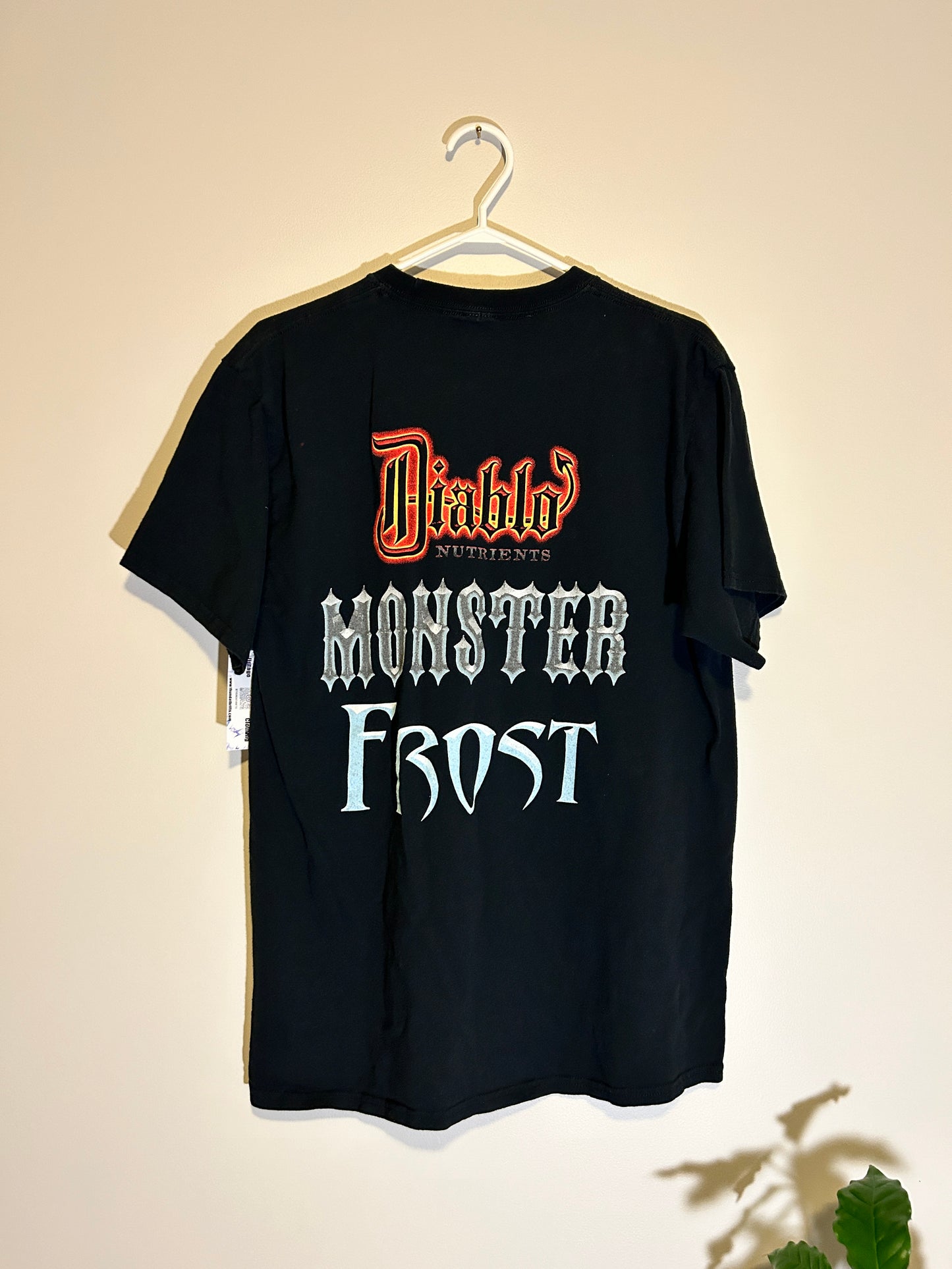 Diablo Nutrients Monster Frost Tee (L)
