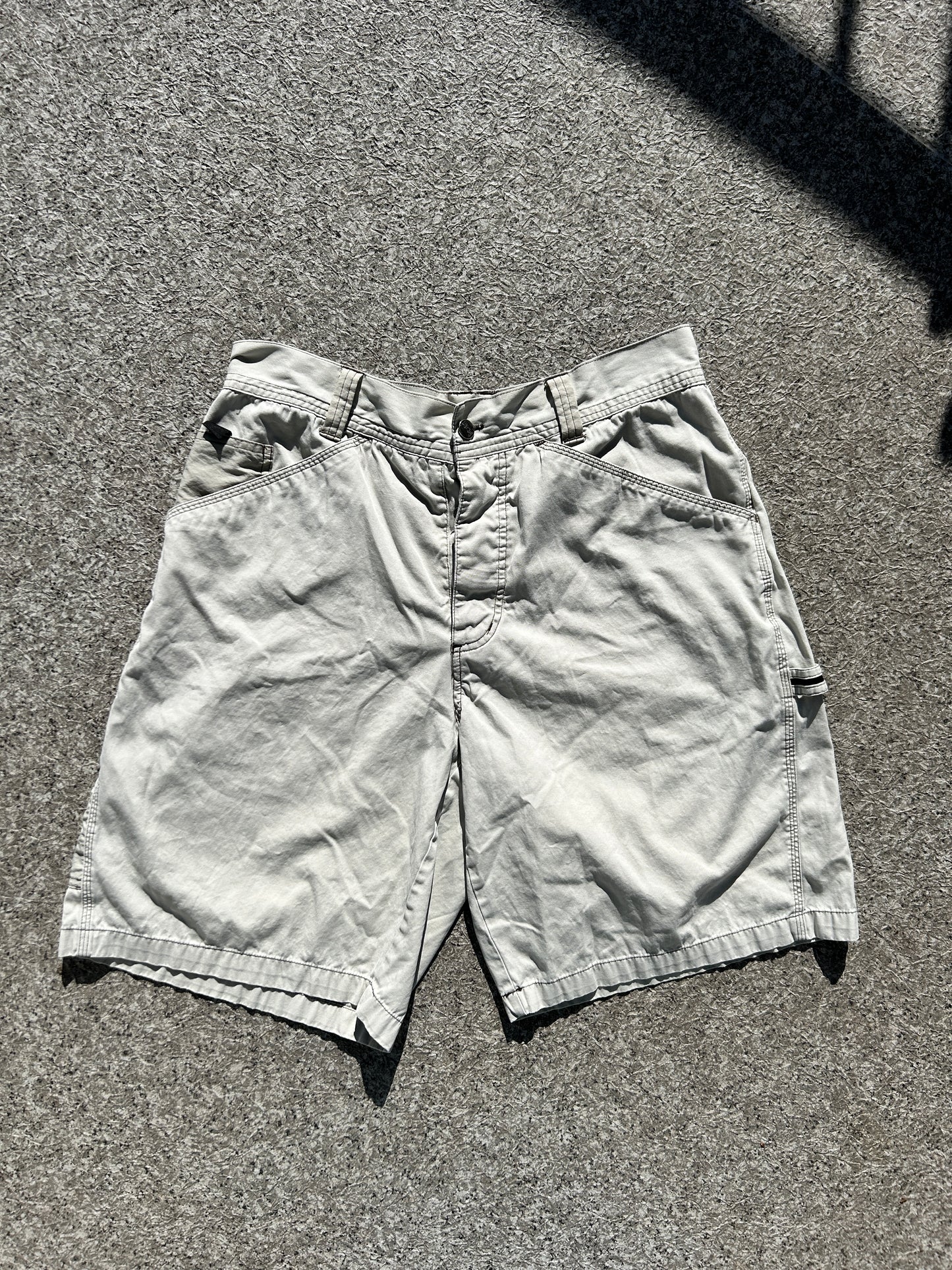 Nike ACG Carpenter Shorts (M)