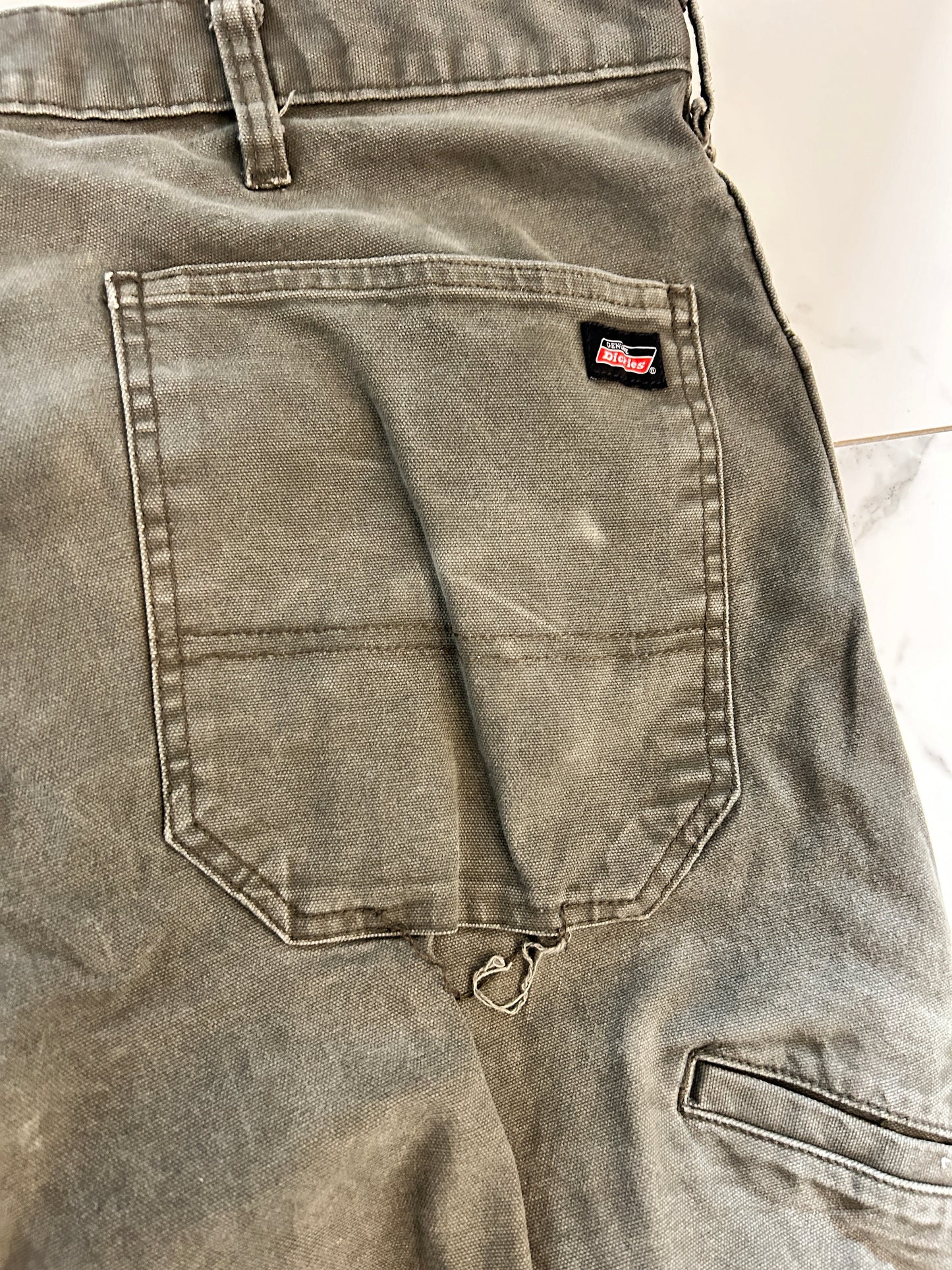 Vintage Green Dickies Work Pants (38x32)