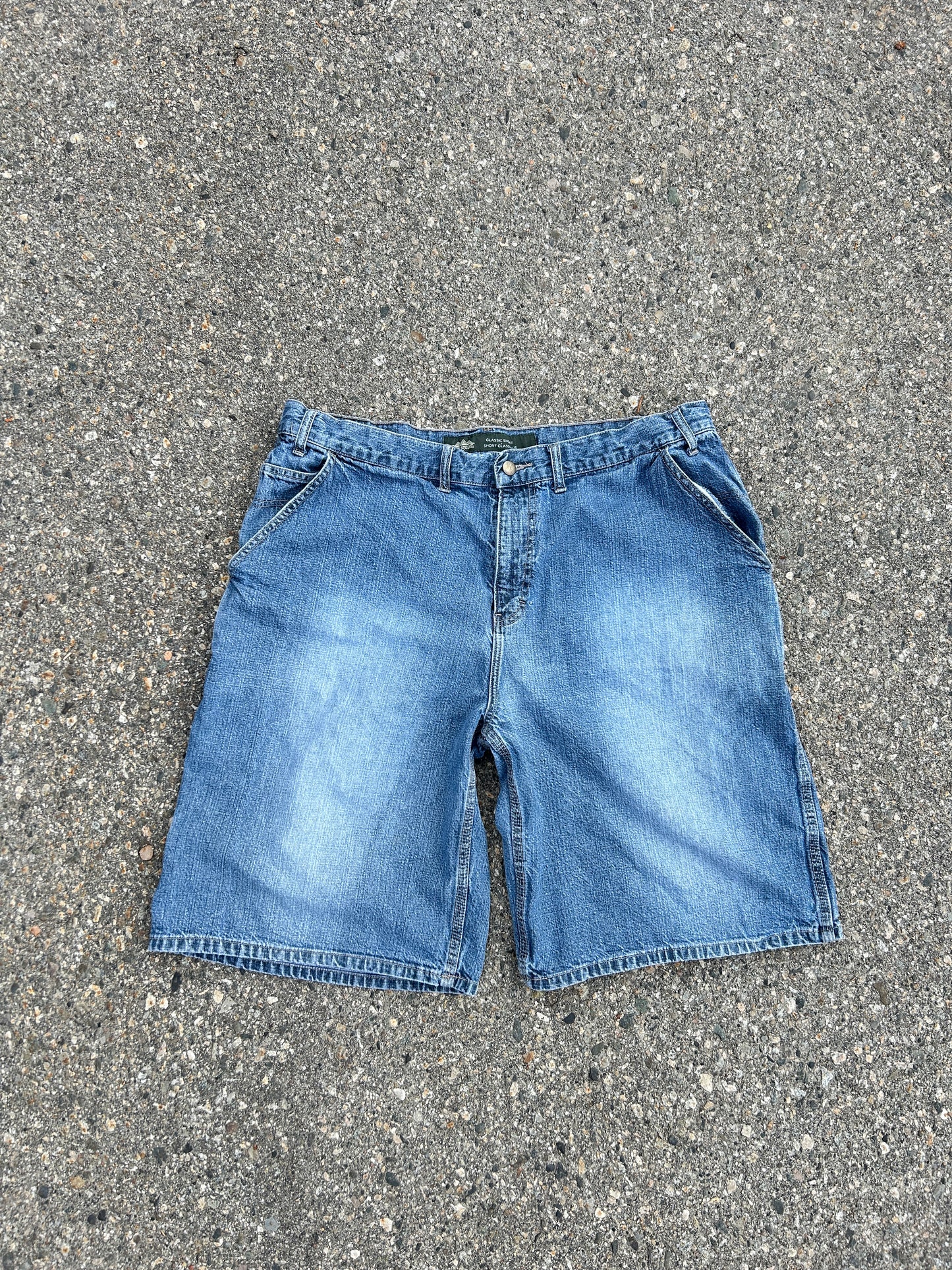 Teragear Baggy Light Wash Carpenter Jorts (40W)