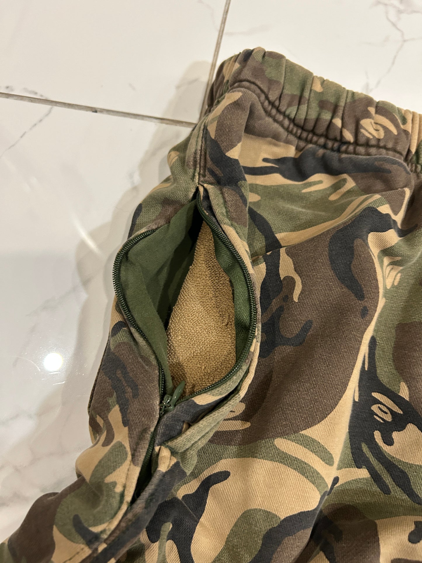 Bape Camo Sweat-shorts (M)