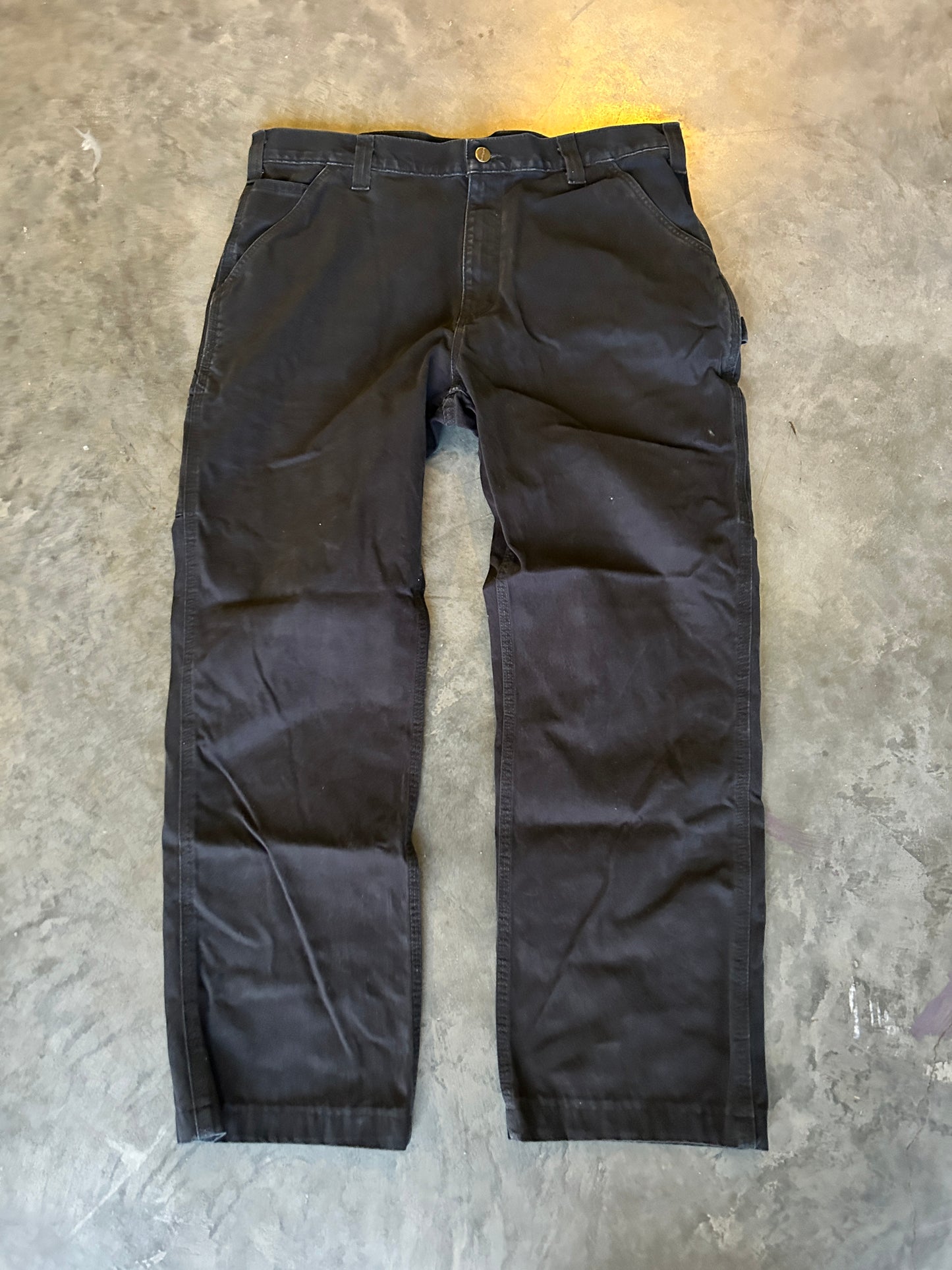 Black Carhartt Carpenter Pants (38x34)