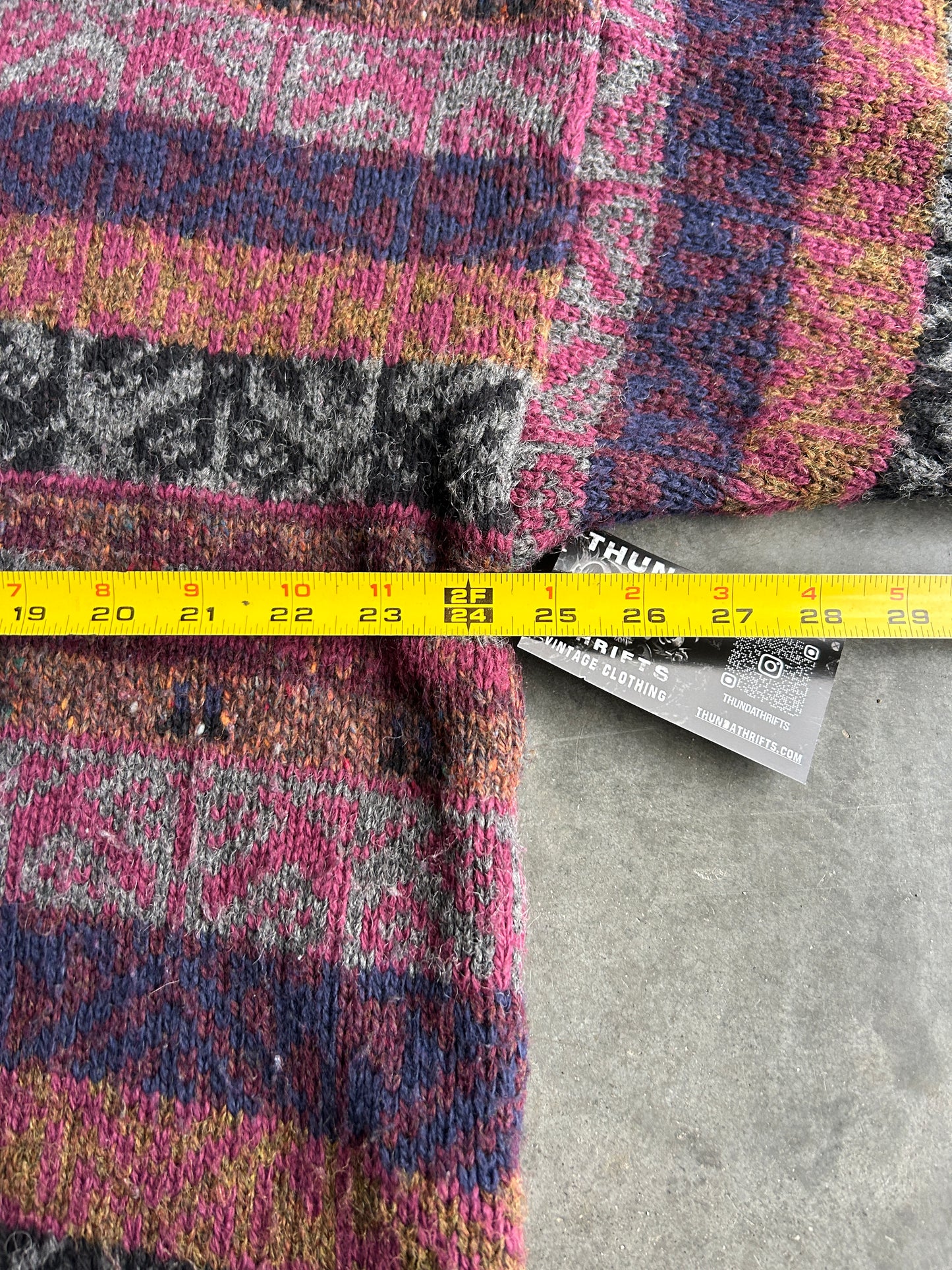 Vintage New River Patterned Knit Sweater (XL)