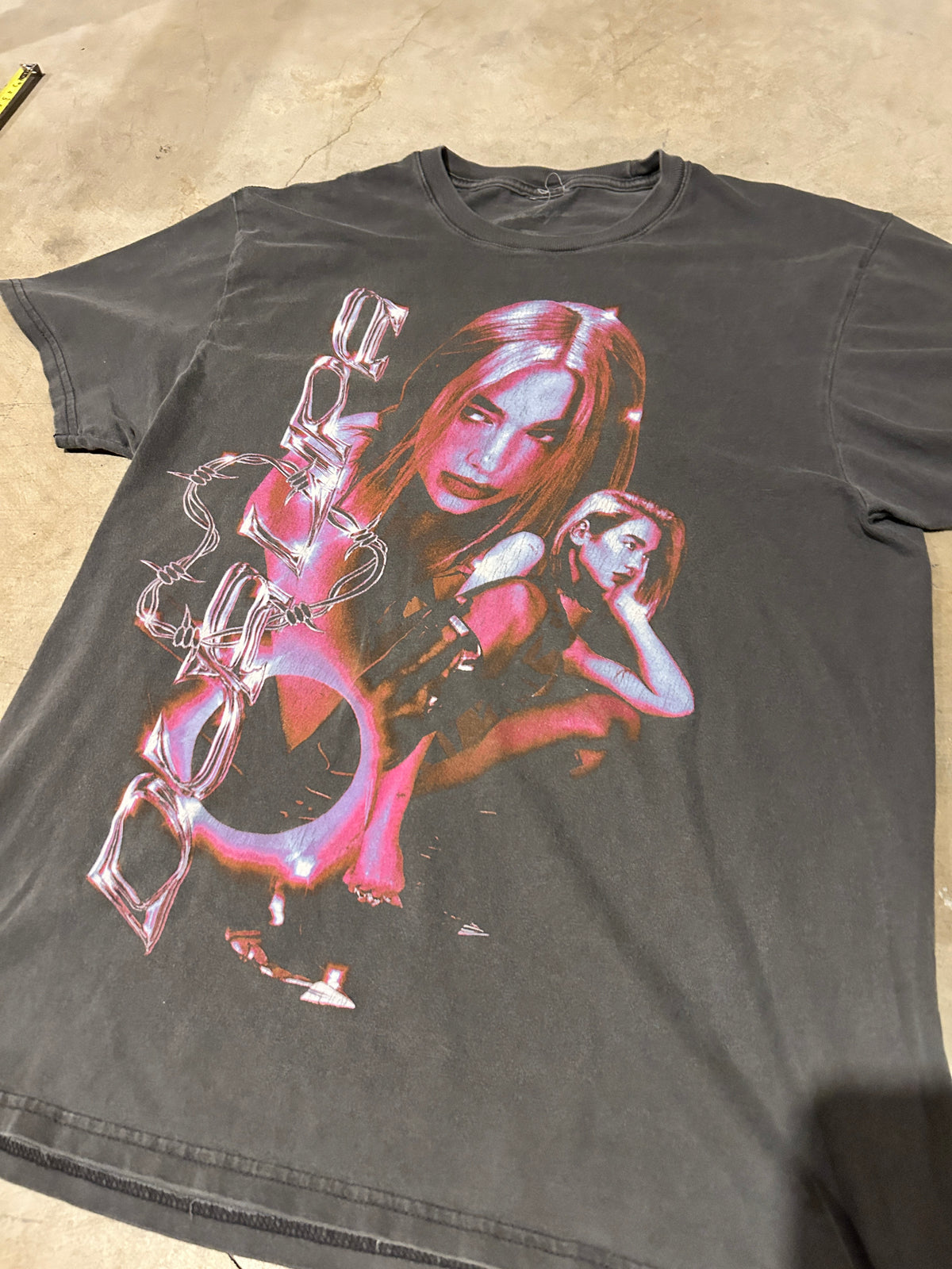 Y2K Style Dua Lipa Tour Tee (M)