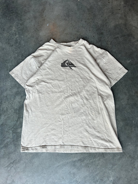 Crazy 2008 Quicksilver Surfer Logo Tan and Brown Tee (XL)