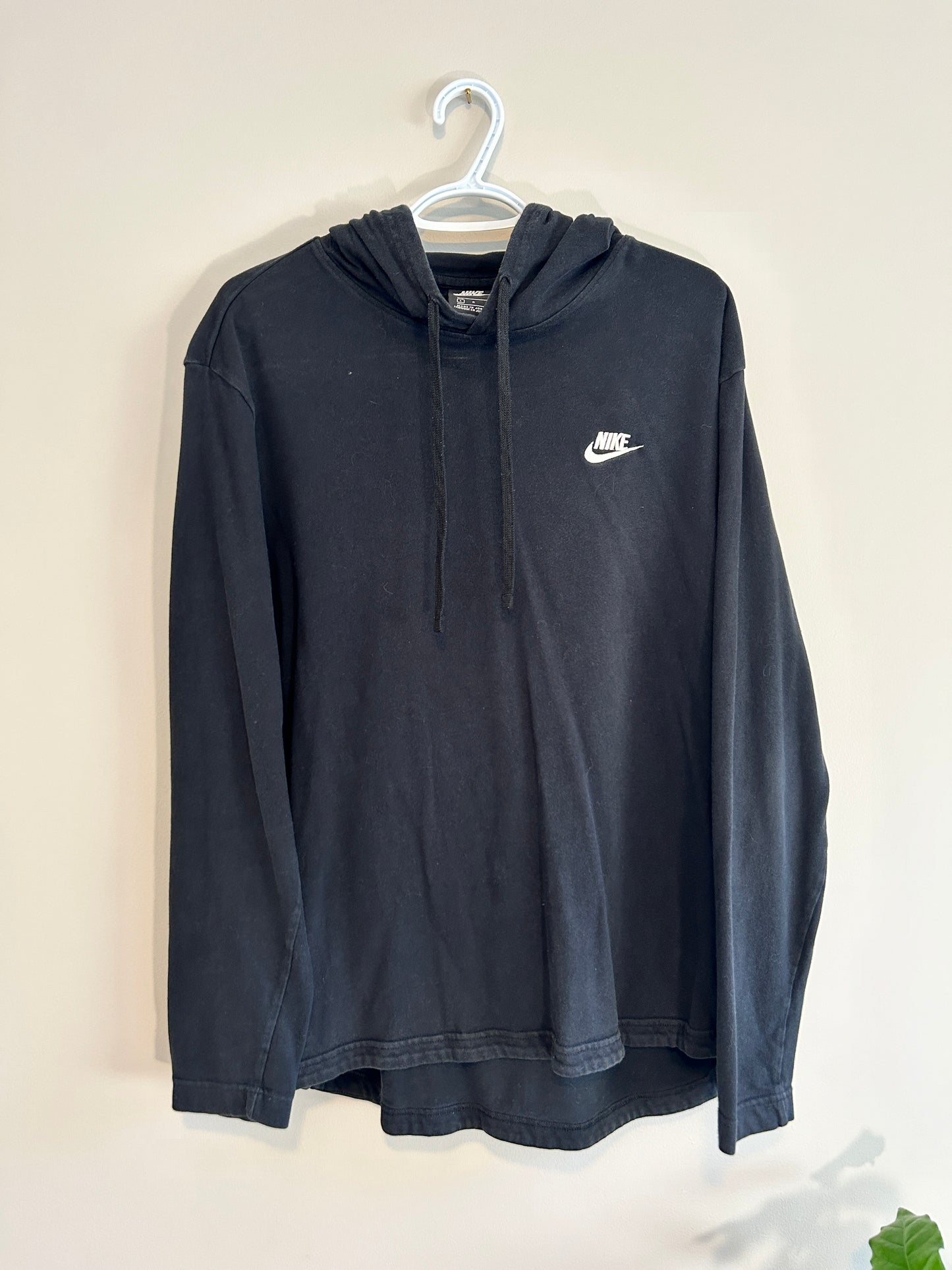 Lightweight Nike Hoodie (L)