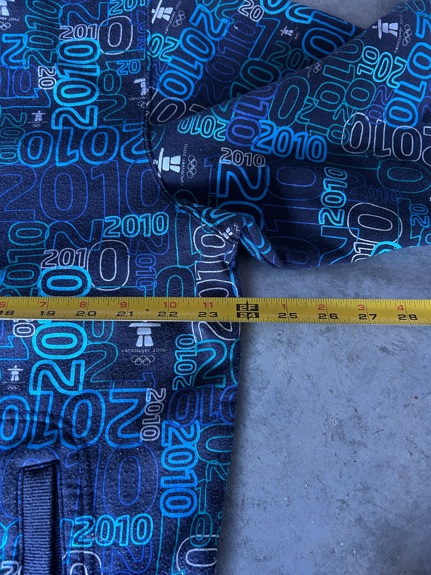 2010 Vancouver Olympics AOP Zip Hoodie (L)