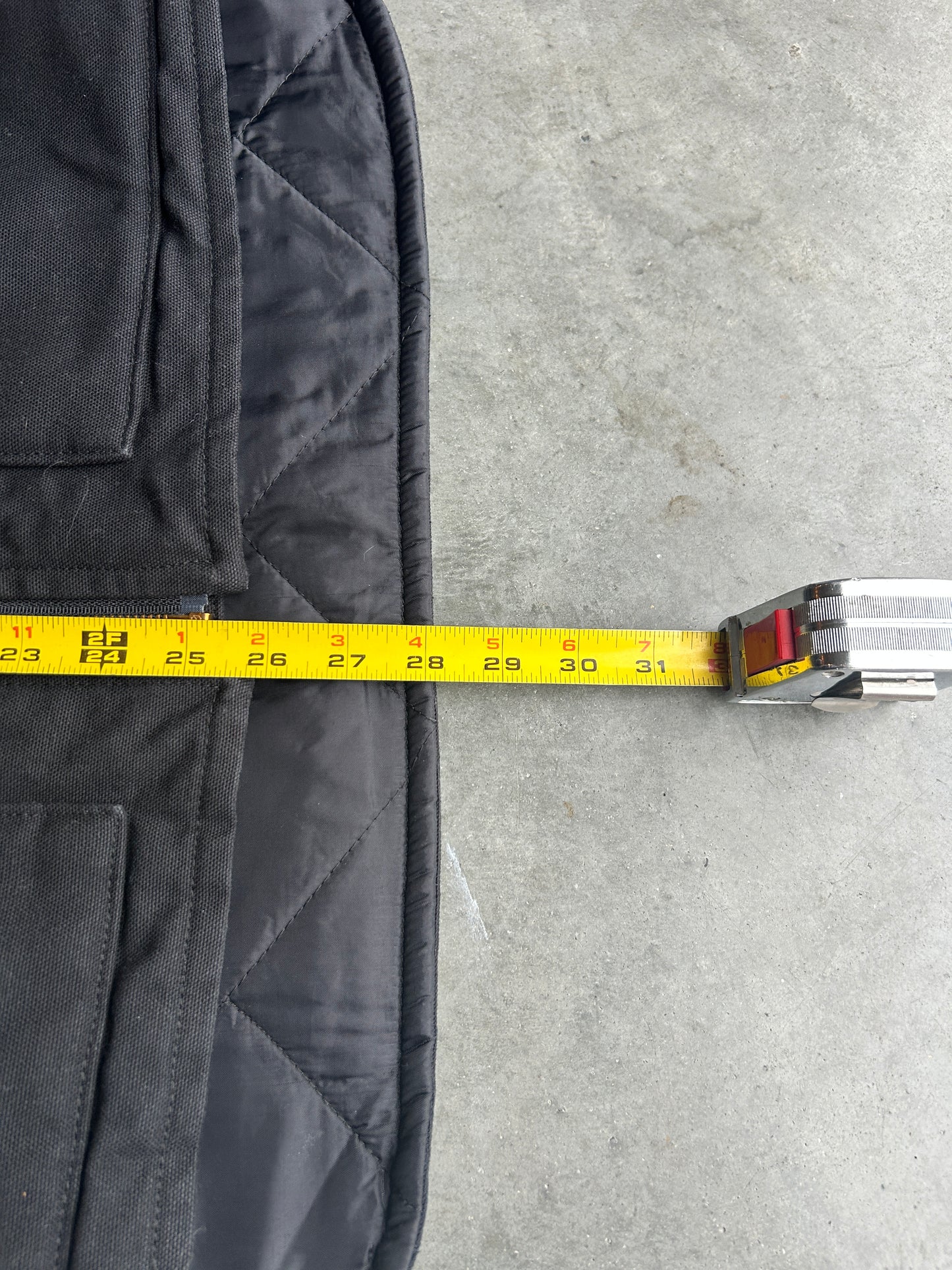 Black Carhartt Insulated Zip Vest (L)