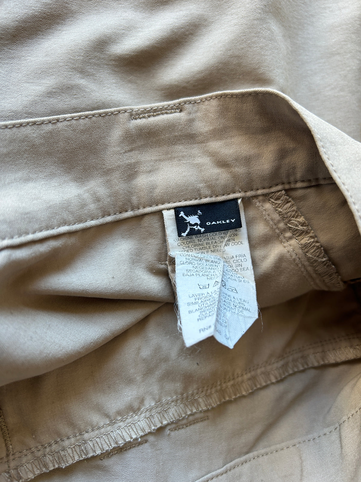 Vintage Oakley Khaki Pants (38x34)