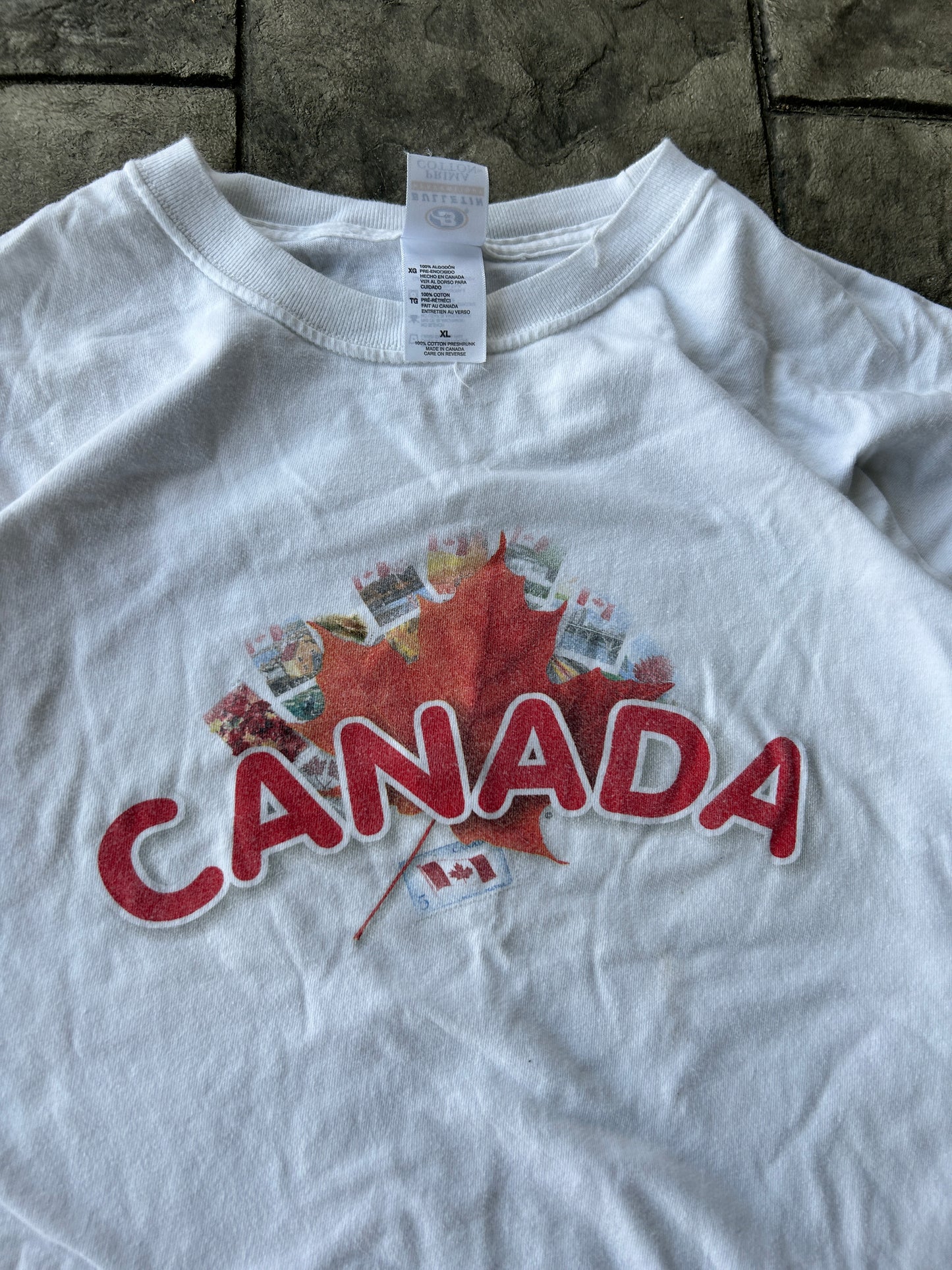 Vintage 2005 Canada Day Bulletin Athletics Tee (XL)