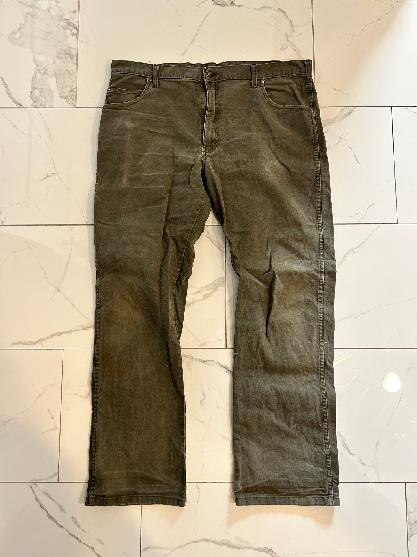 Vintage Green Dickies Work Pants (38x32)