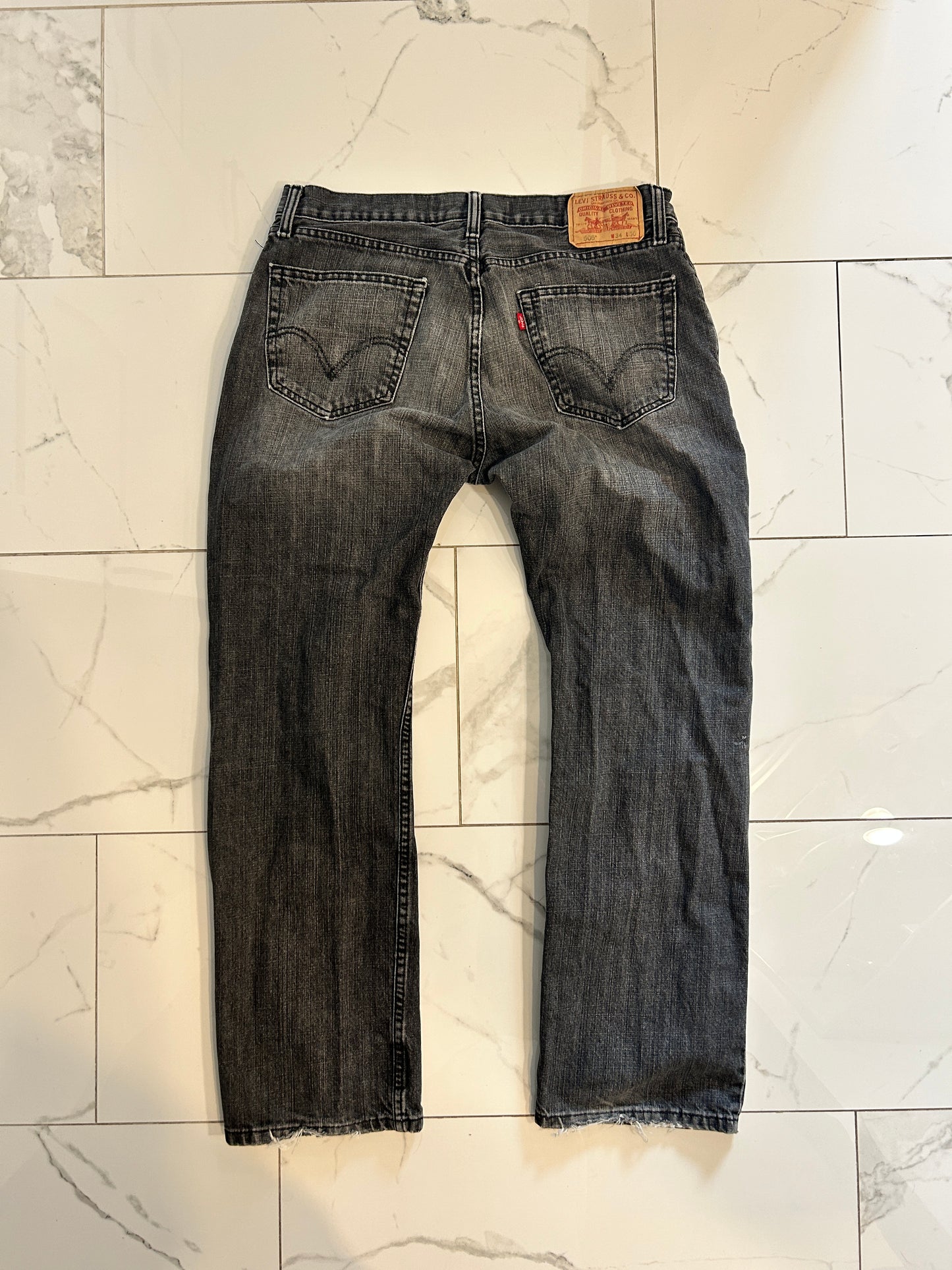 Faded Levi’s 505 Straight Fit (34x30)