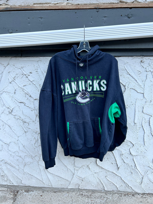 Canucks Old Time Hockey Hoodie (2XL)